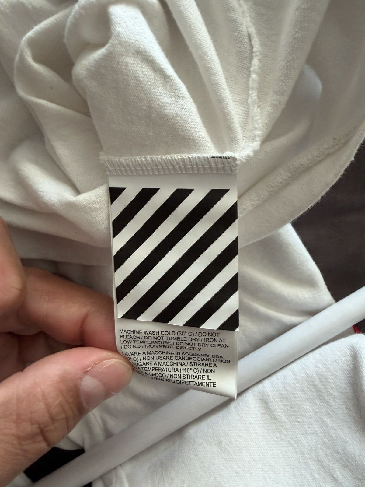 Off-White Off-White Virgil Temperature Map Tee White XL Size US XL / EU 56 / 4 - 10 Thumbnail