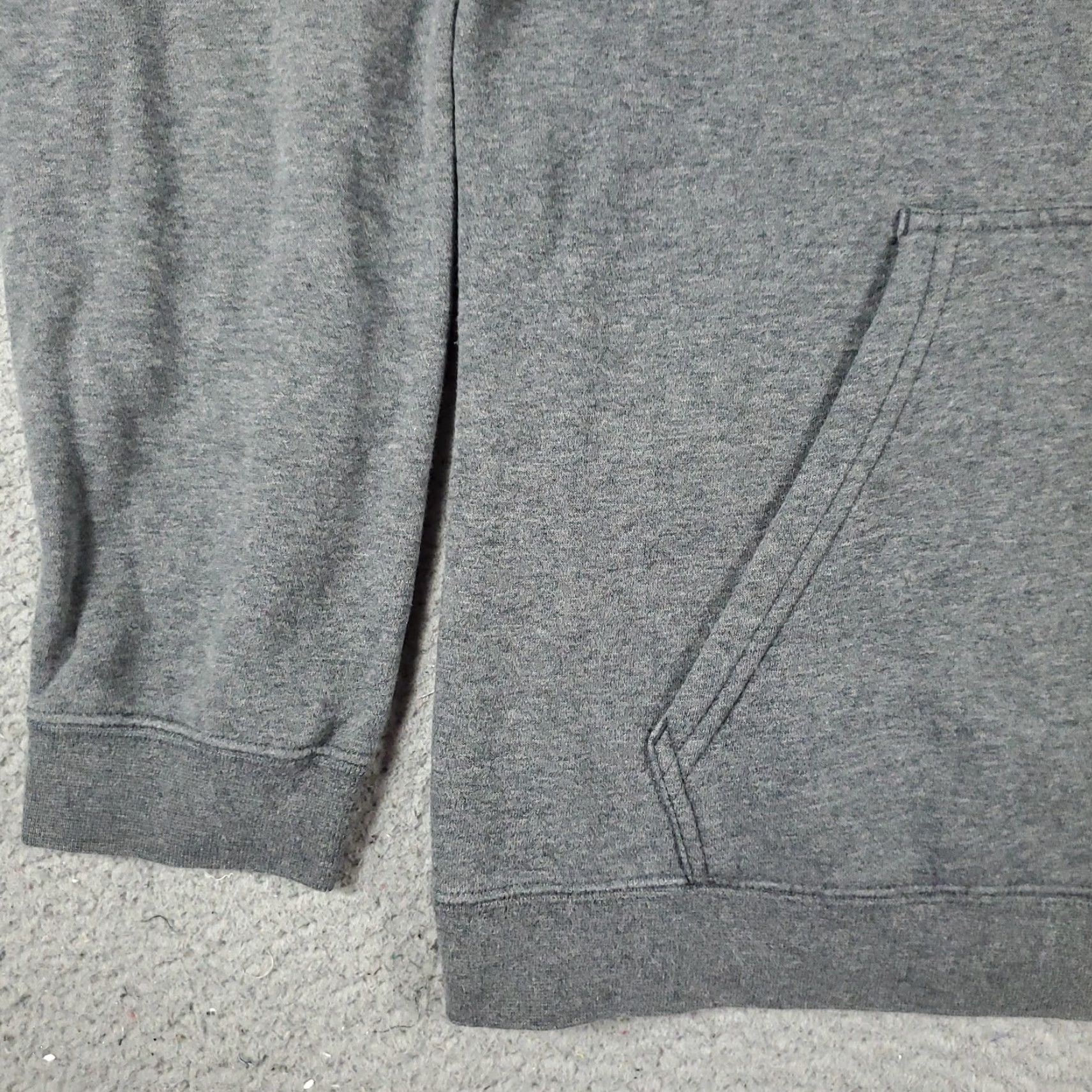 Nike Nike Sweater Mens Large Gray Swoosh Pullover Hoodie Sweatshirt * Size US L / EU 52-54 / 3 - 3 Thumbnail