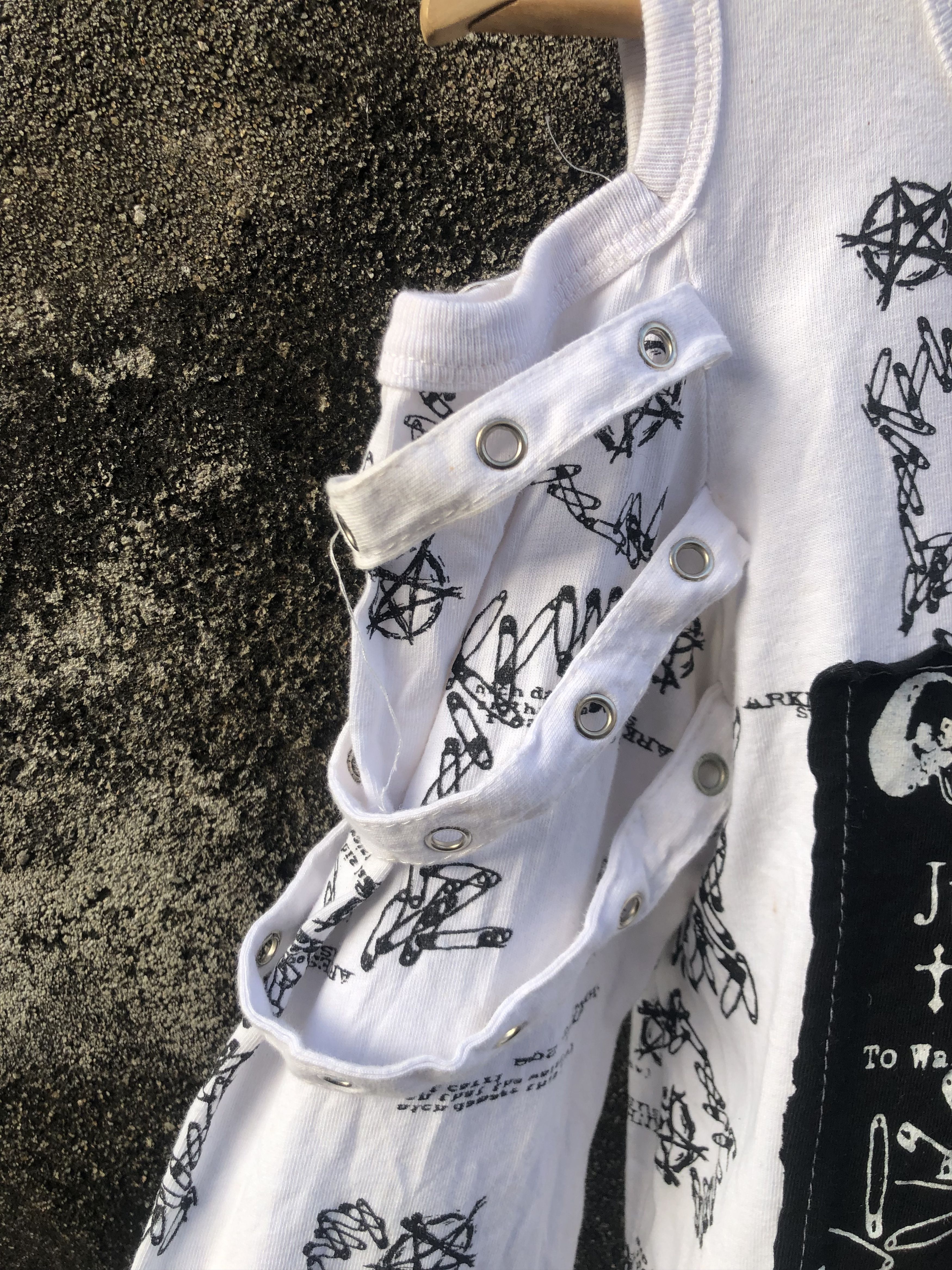 Japanese Brand Re:birth "Punk Not Dead" Anarchy Shirts Size XS / US 0-2 / IT 36-38 - 6 Thumbnail