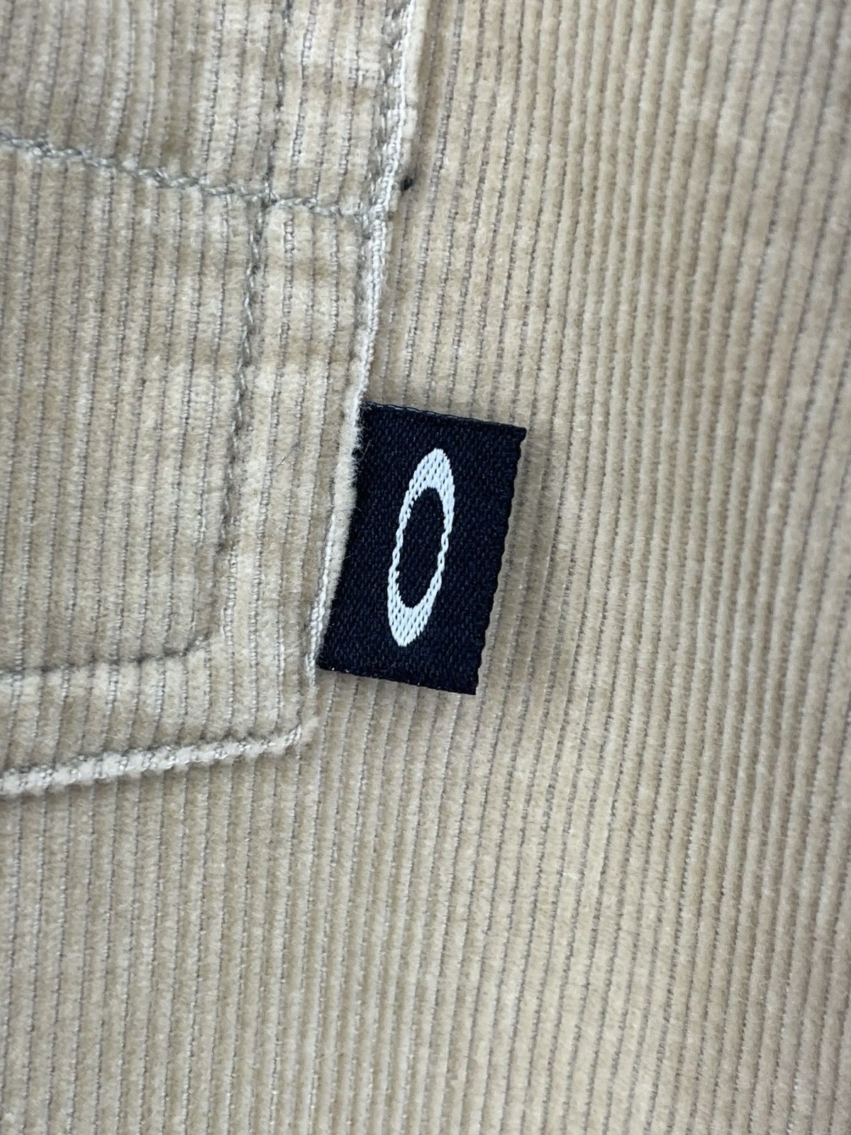 Oakley Vintage Oakley Quilted Lining Jacket Size US L / EU 52-54 / 3 - 7 Thumbnail