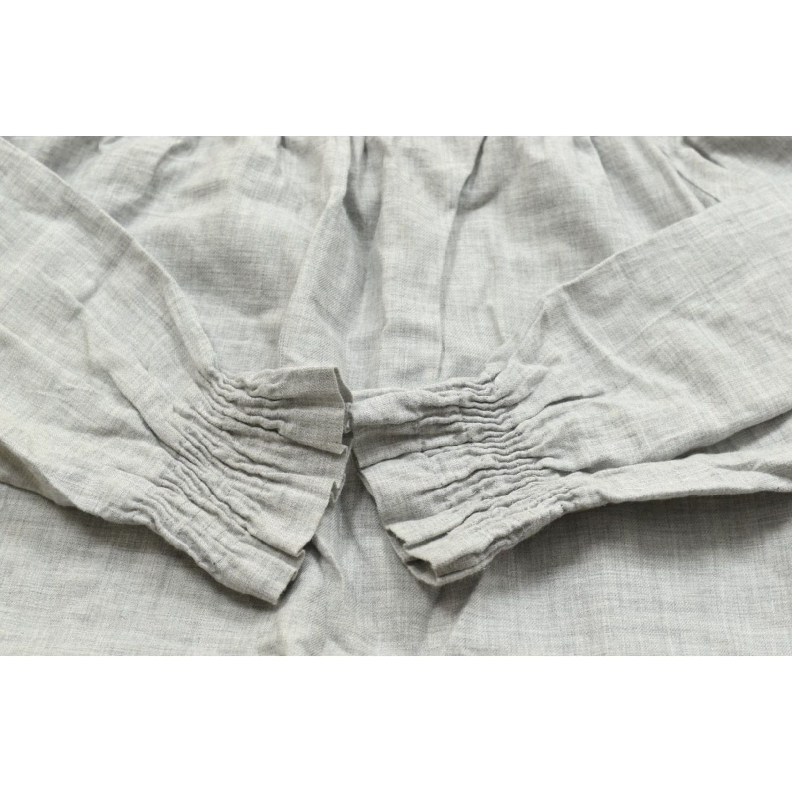 Vintage LOFT Petites Blouse Shirt Off The Shoulder Long Sleeve Gray Smocked Ruffle Cotton XSP XS PXS Womens Petite Regular Pullover Casual Spring Summer Fall Size XS / US 0-2 / IT 36-38 - 6 Thumbnail