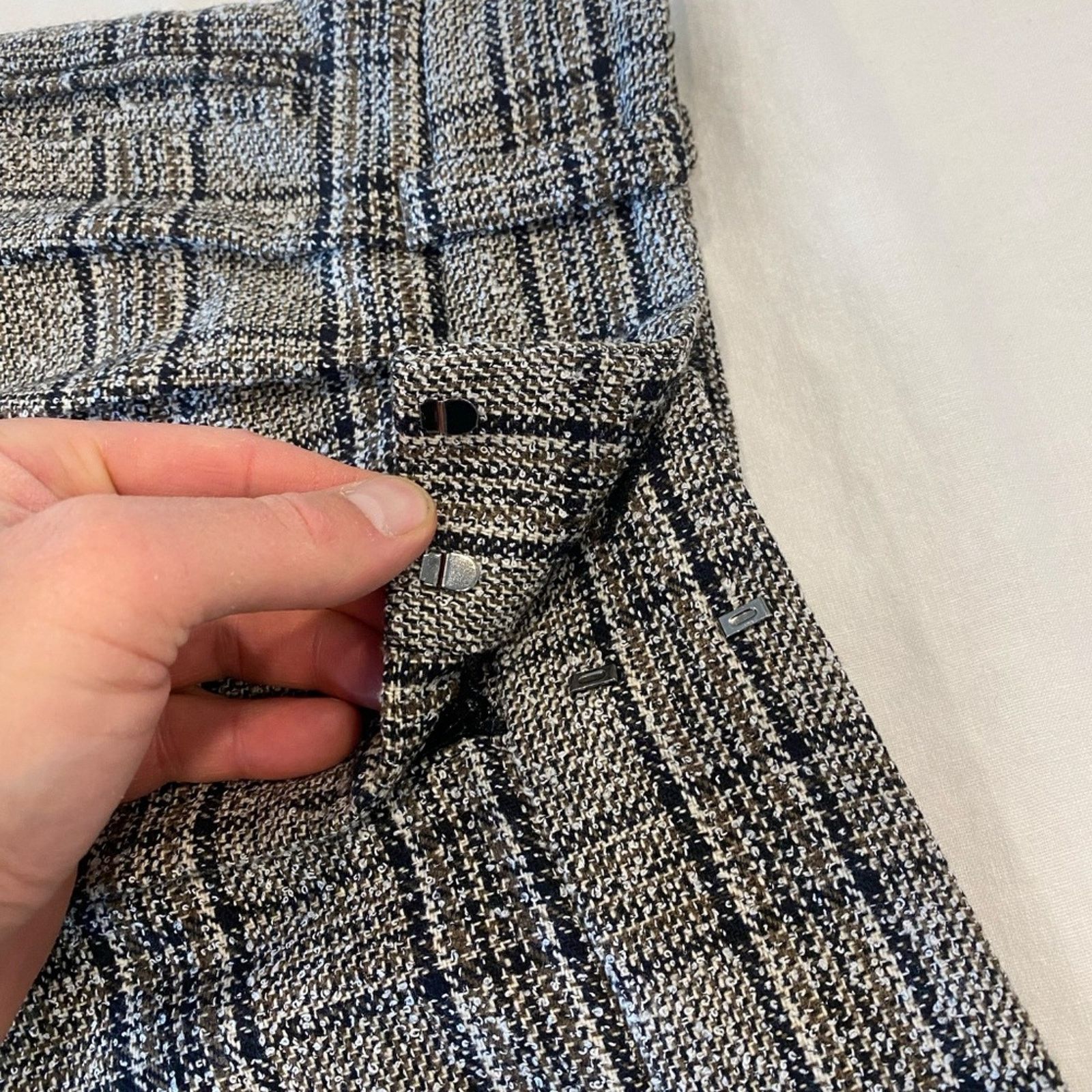 Reiss Reiss Women's Italian Wool High-Rise Ankle Dress Pants - 4 Size 27" / US 4 / IT 40 - 4 Thumbnail