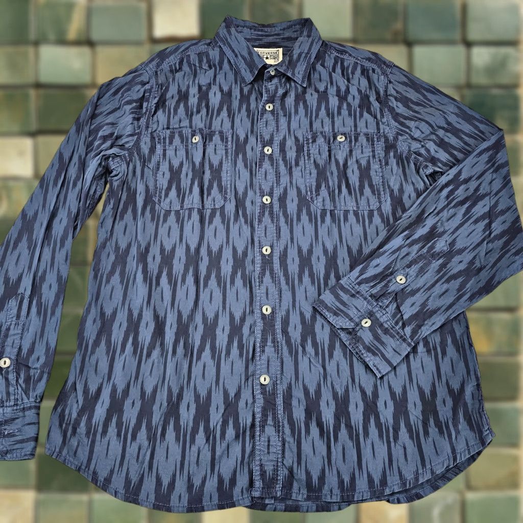 Converse Converse Shirt Mens M Blue Casual Long Sleeve Knit Button Up Pockets Size US M / EU 48-50 / 2 - 1 Thumbnail