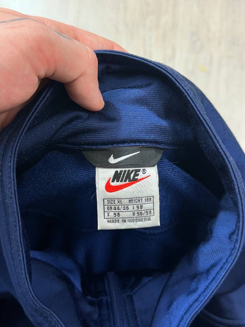 Nike × Vintage Vintage 00s Nike Big Logo Y2K Zip Hoodie Size US XL / EU 56 / 4 - 4 Thumbnail