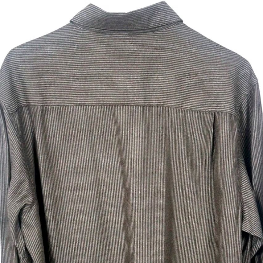 Vintage AXIST Mens Shirt Long Sleeve Button Down Classic Fit Striped Brown L Size US L / EU 52-54 / 3 - 5 Thumbnail
