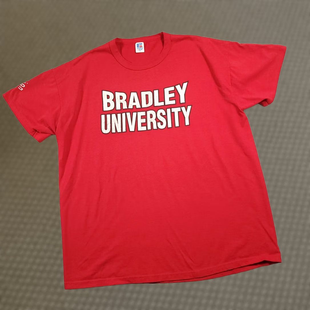 Vintage VINTAGE Bradley University 1999 Orientation T Shirt Mens XL Red Russell USA Russell USA Shirt Mens XL Red Vintage Size US XL / EU 56 / 4 - 1 Thumbnail