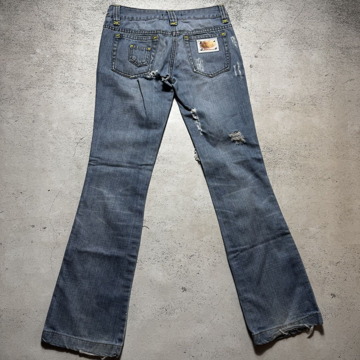 Dolce & Gabbana flared dolce gabbana distressed jeans with big logo Size 26" / US 2 / IT 38 - 2 Thumbnail