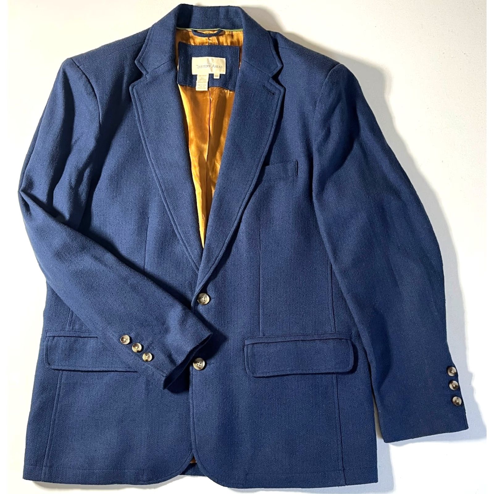 The Territory Ahead VINTAGE Territory Ahead Blazer Jacket Men 42R Blue Silk Regular Buttons Pockets Classic, Preppy Clothing Size 42R - 4 Thumbnail