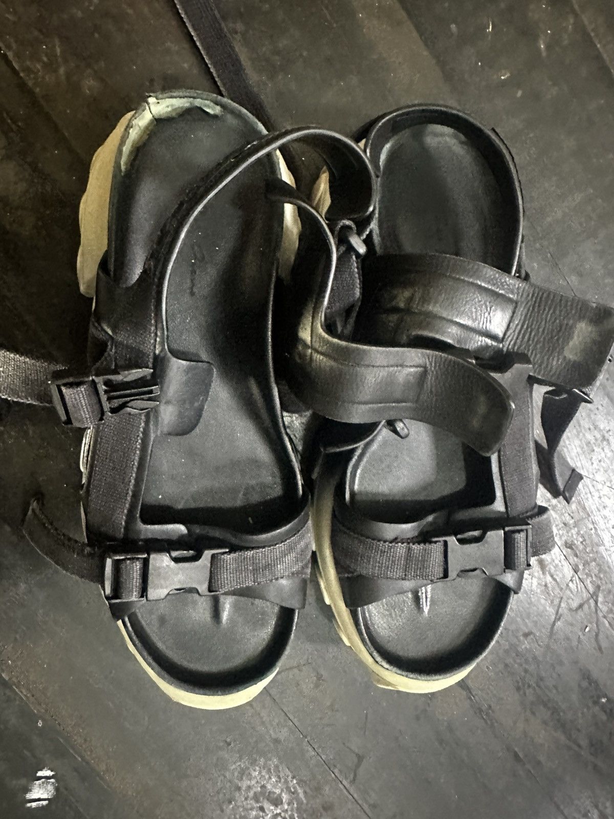 Rick Owens Rick Owens Black/ Grey Leather Chunky Tractor Sandals Size US 8 / EU 41 - 12 Thumbnail
