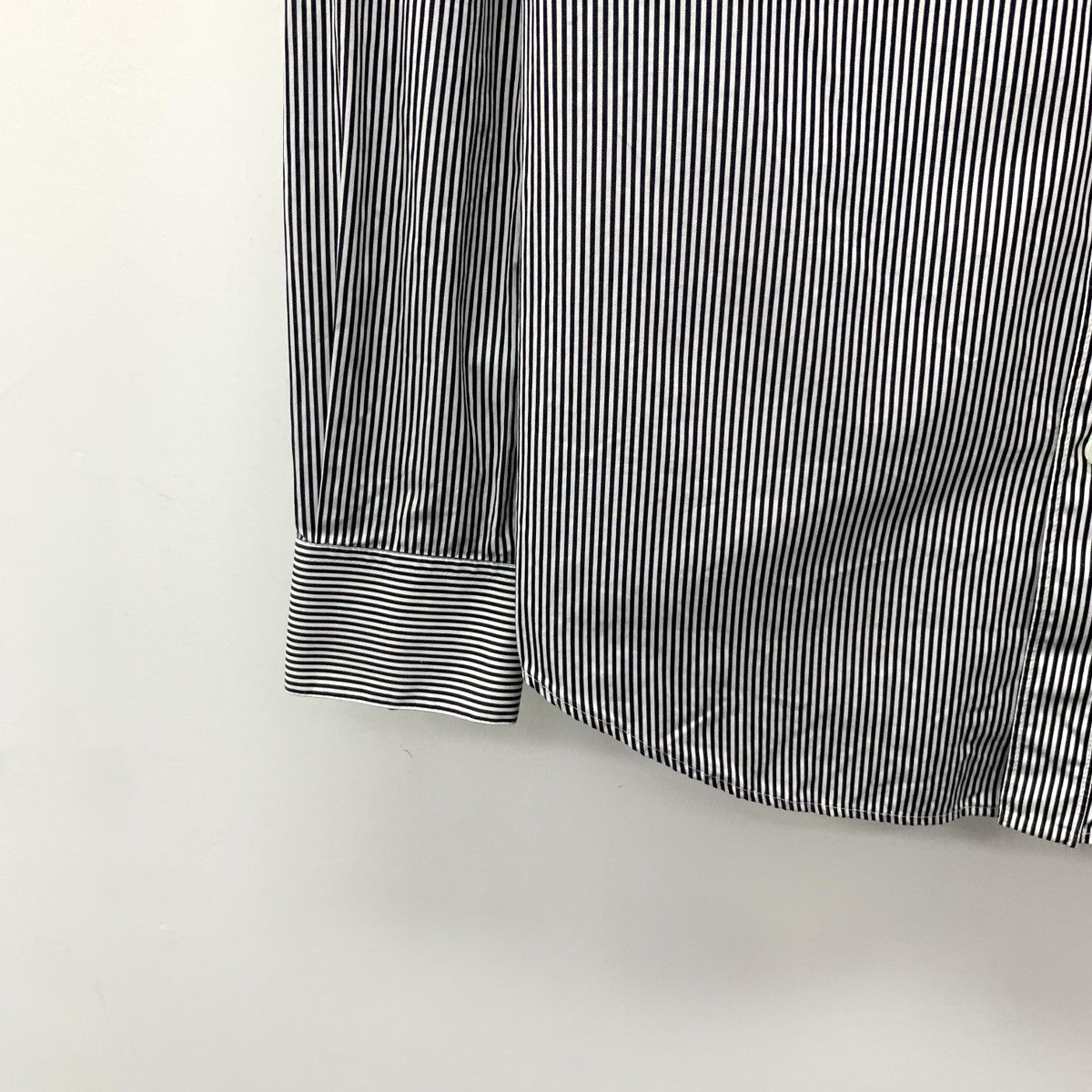 Celine Celine Striped Cotton Lapel Long Sleeve Shirt K26WX Size S / US 4 / IT 40 - 4 Thumbnail