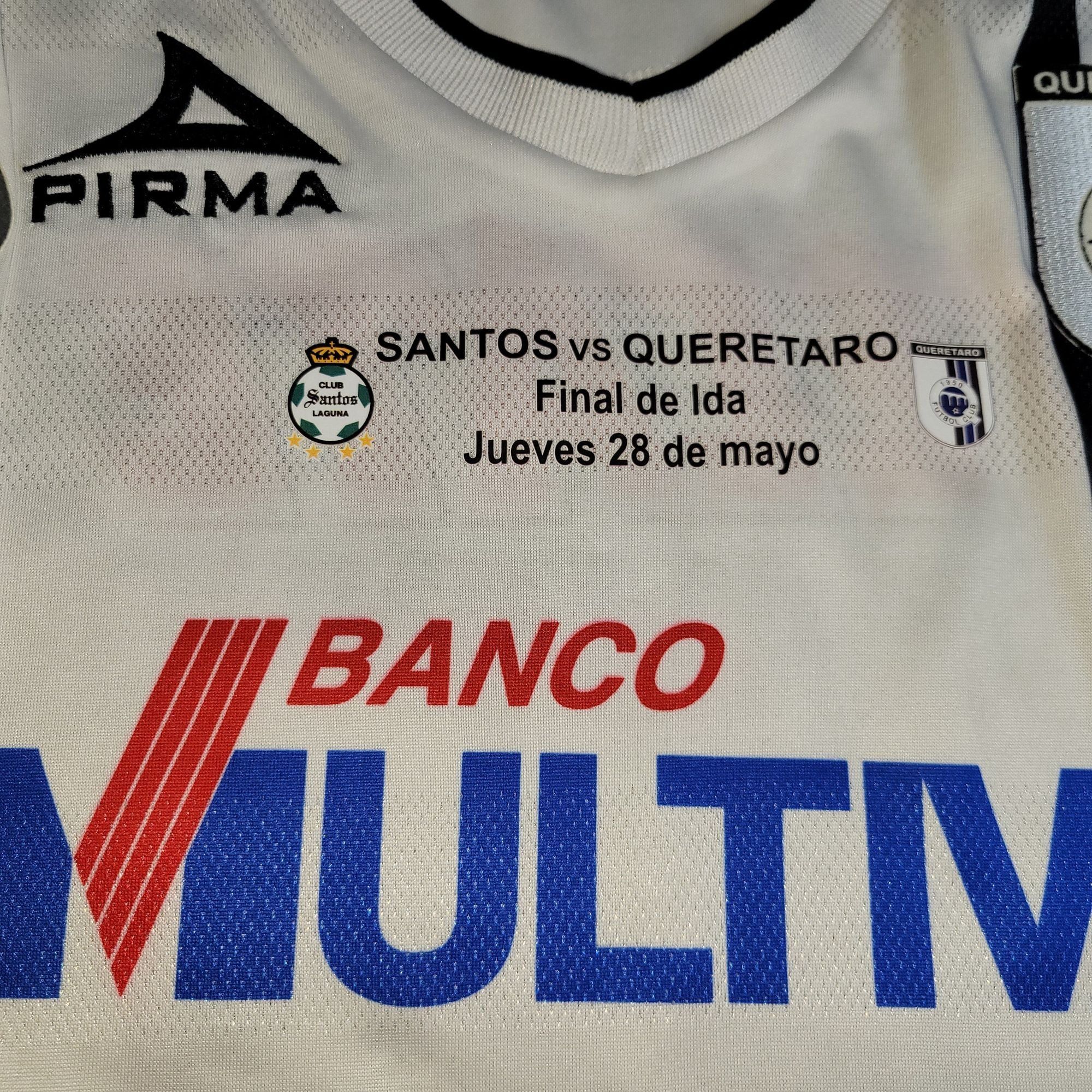 Other Ronaldinho Queretaro PLAYER ISSUE 2014 Away Soccer Jersey M Size US M / EU 48-50 / 2 - 3 Thumbnail