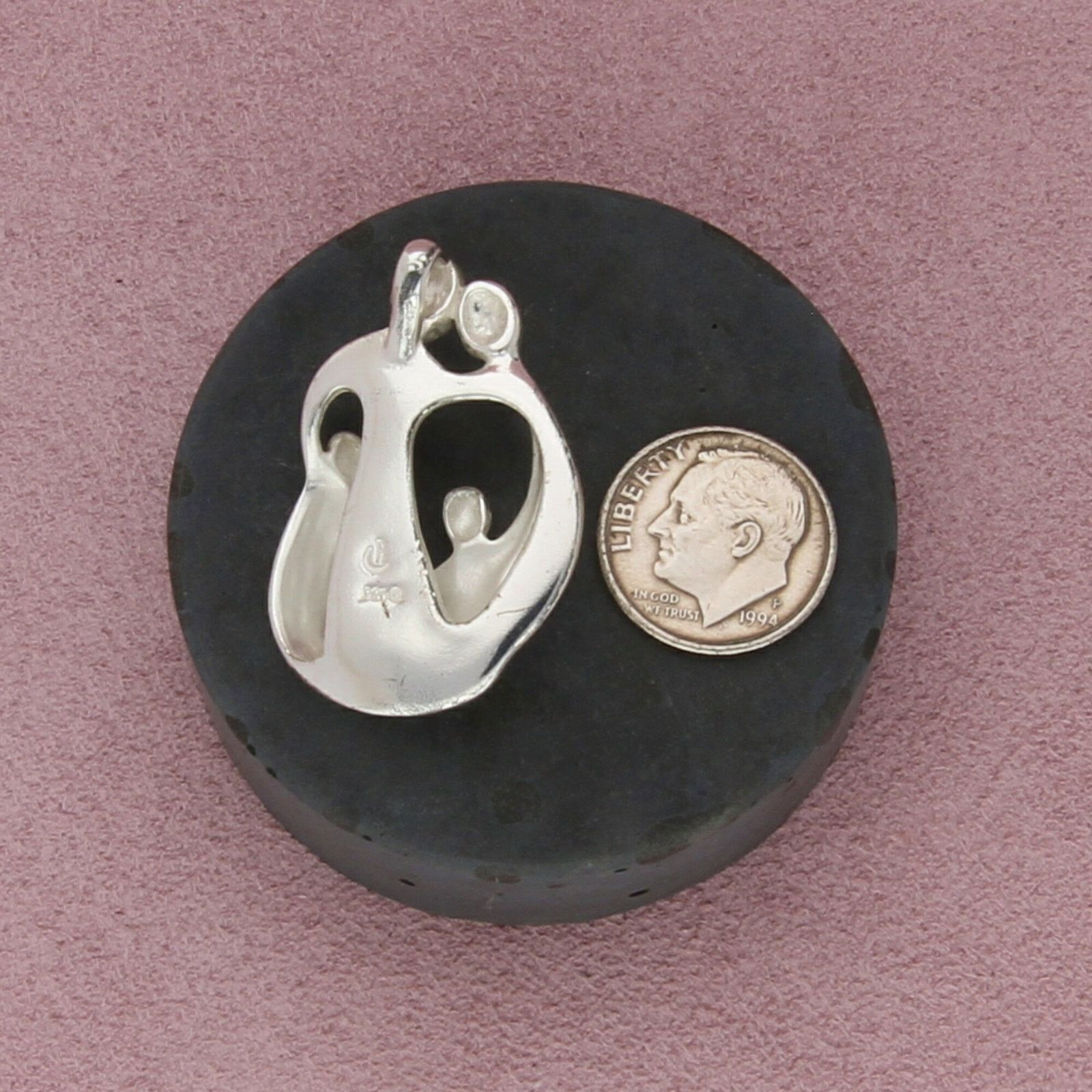 Sterling Silver carolyn pollack sterling silver loving family pendant Size ONE SIZE - 2 Thumbnail