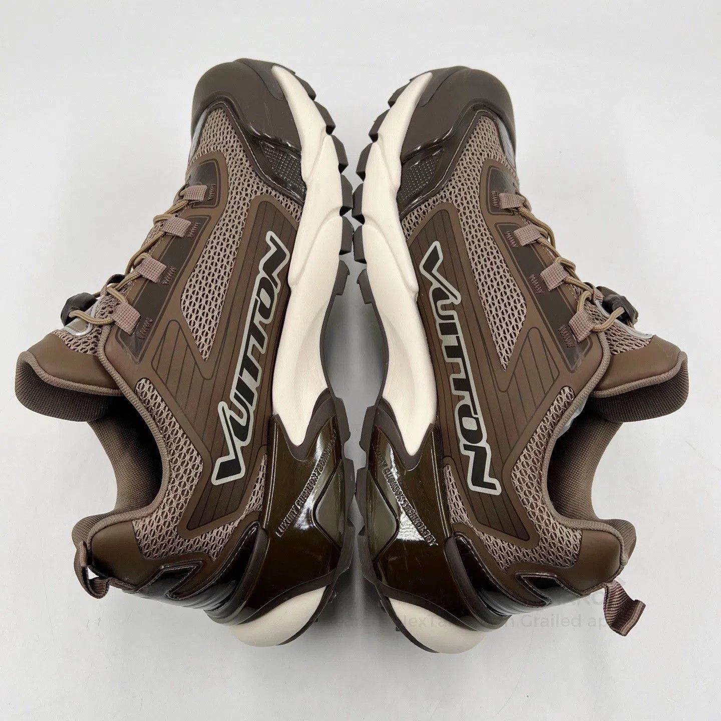 Louis Vuitton Louis Vuitton Runner Tatic Low-Top Sneakers. Size US 7.5 / EU 40-41 - 5 Thumbnail