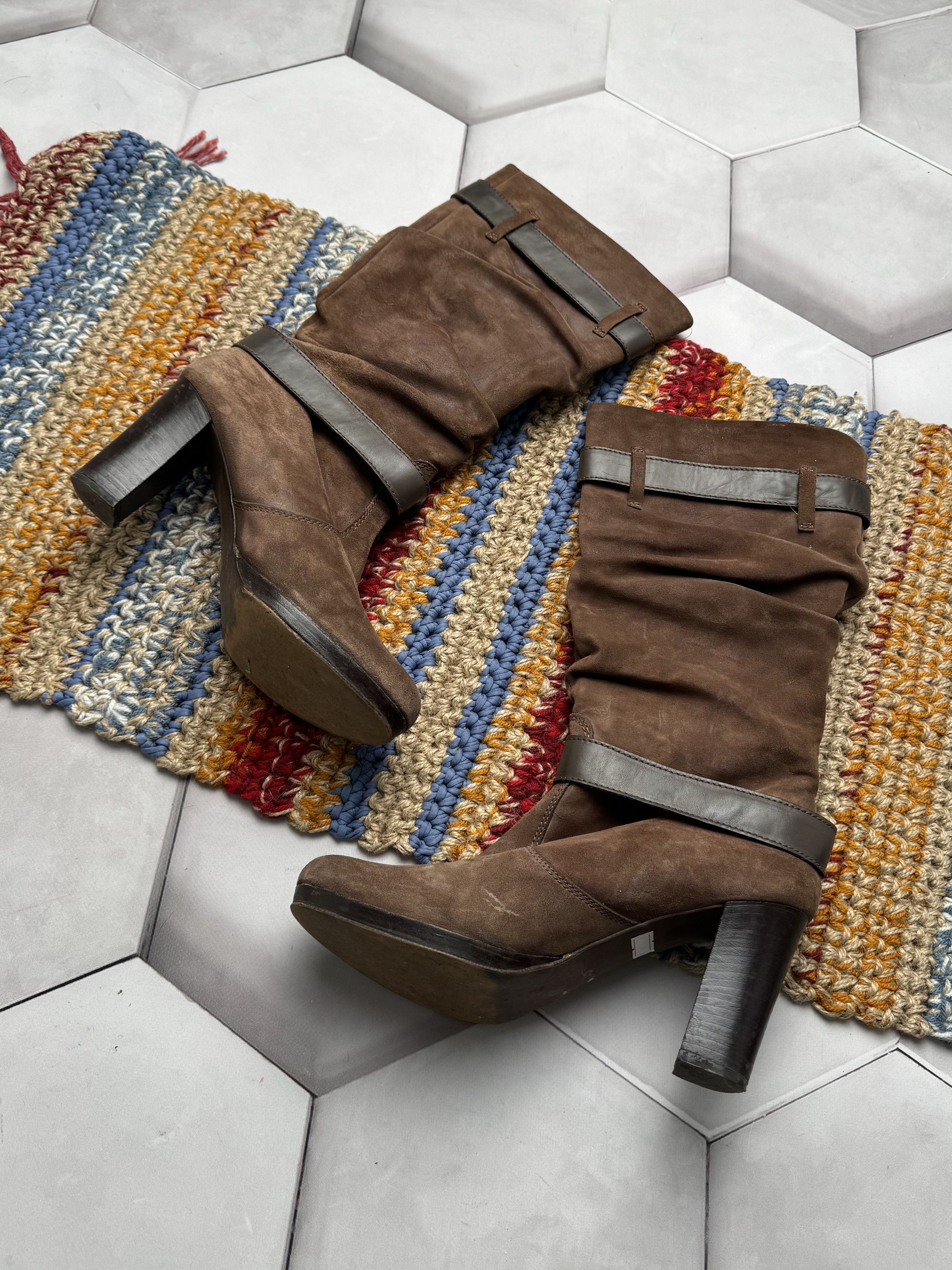 Vintage Vintage Suede Boots With Straps (E4) Size US 10 / IT 40 - 4 Thumbnail