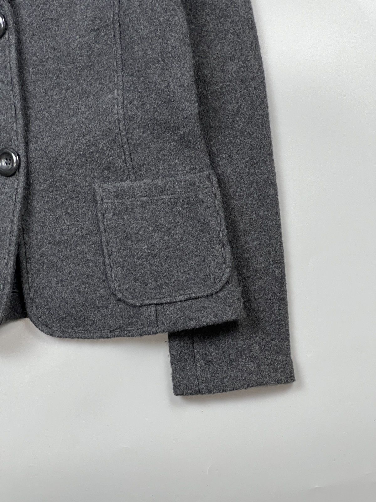 Weekend Max Mara Weekend Max Mara Short Cut Wool Blazer (Y0428) Size XL / US 12-14 / IT 48-50 - 3 Thumbnail