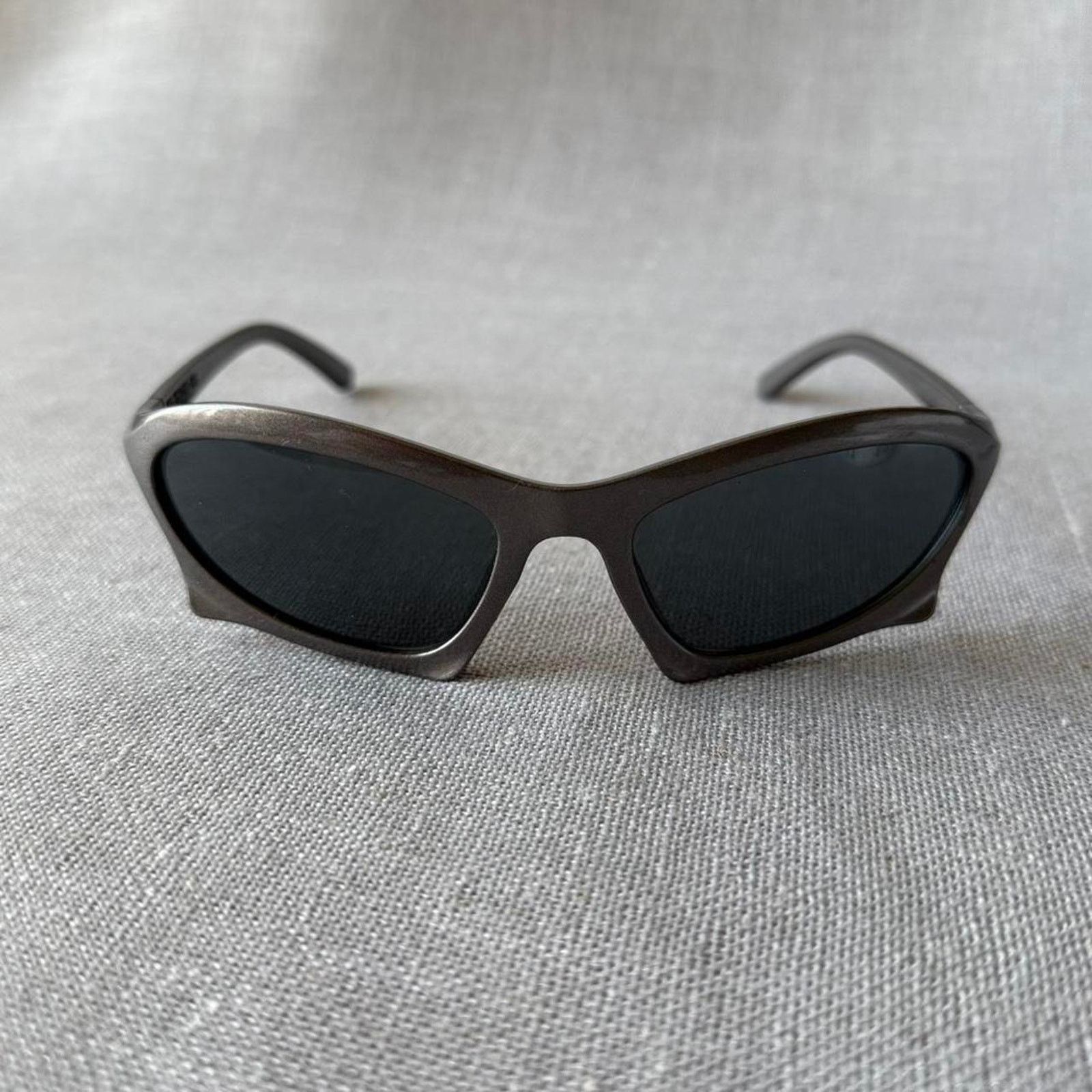 Other dark grey Sporty racer oak sunglasses WMNS2 Size ONE SIZE - 1 Thumbnail