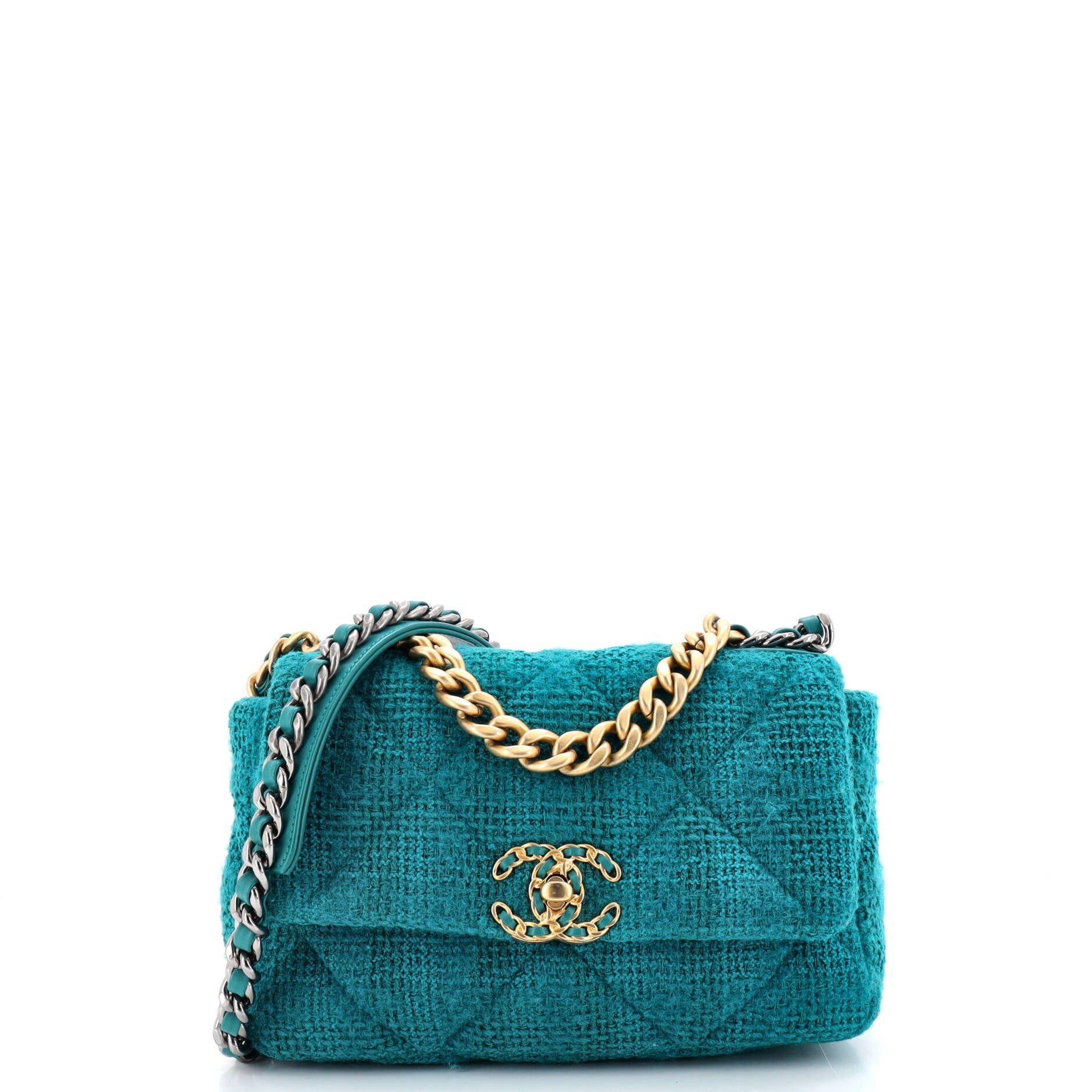 Chanel 19 Flap Bag Size ONE SIZE - 1 Thumbnail