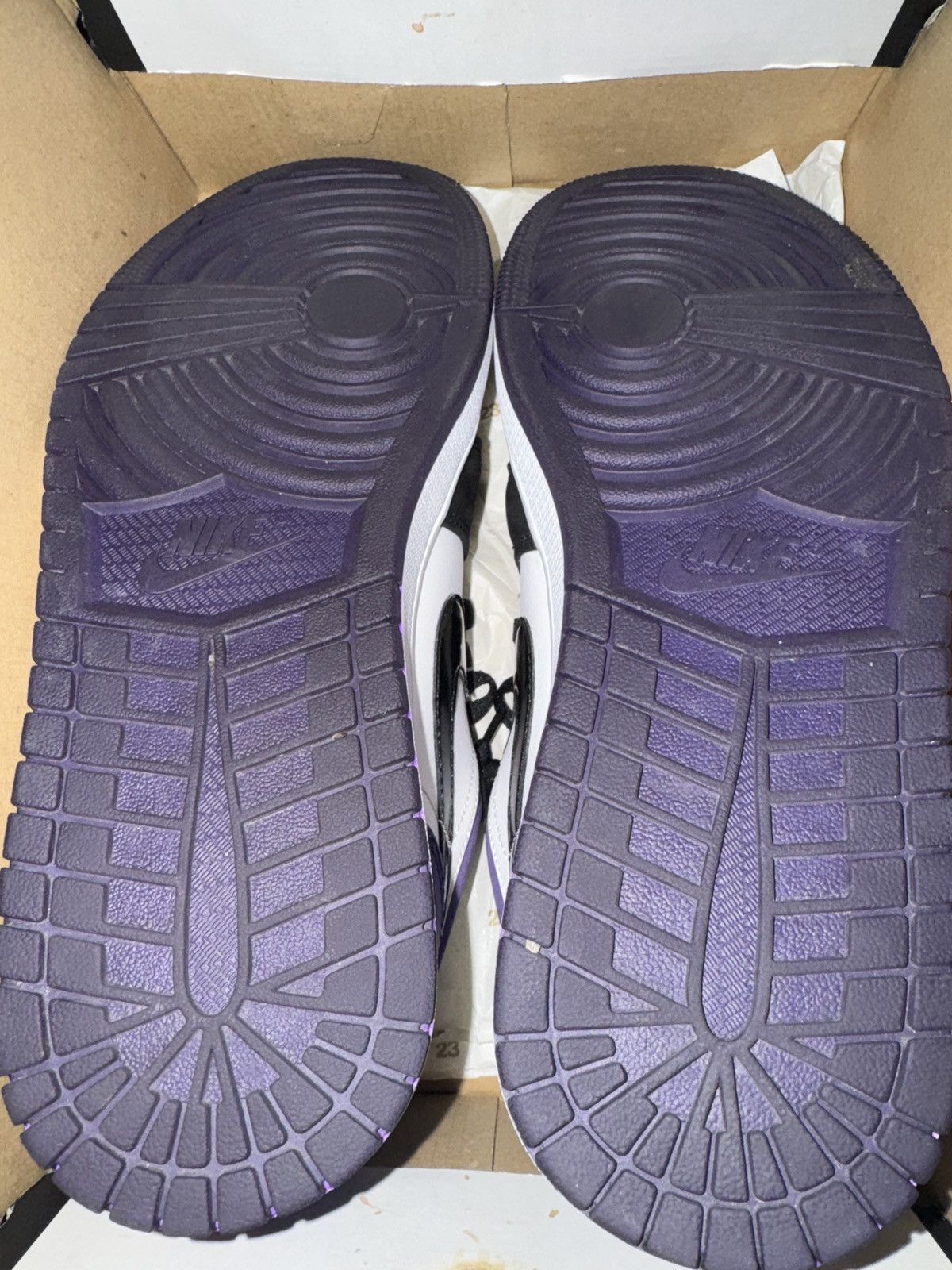 Jordan Brand Air Jordan 1 Low Court Purple Size US 10 / EU 43 - 8 Thumbnail