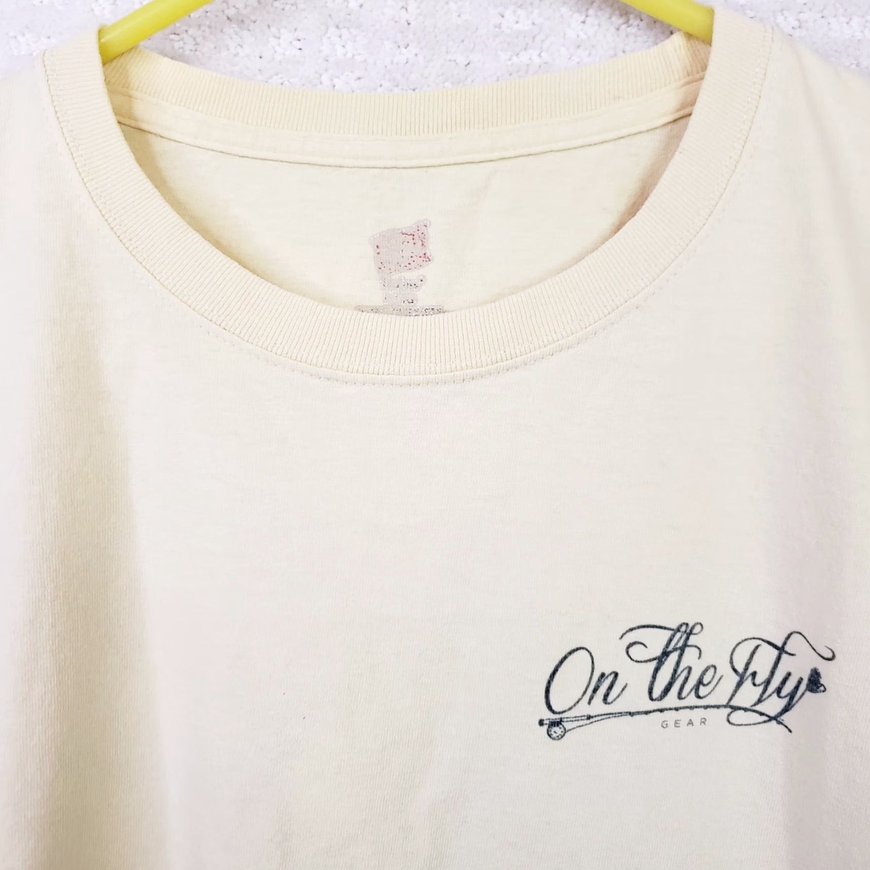 Vintage On The Fly T-Shirt Fishing Lure Tee Adult L Yellow Short Sleeve Mens L Size US L / EU 52-54 / 3 - 3 Thumbnail