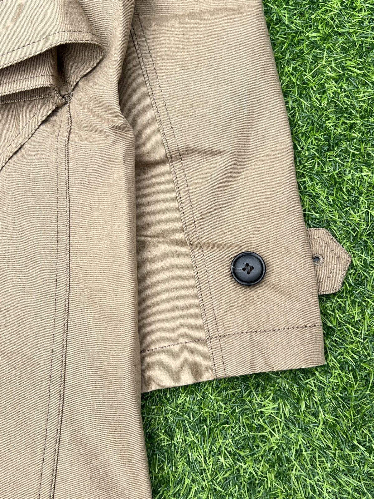 Coach Coach Men’s Beige Double-Breasted Trench Coat, Size M. Size US M / EU 48-50 / 2 - 3 Thumbnail