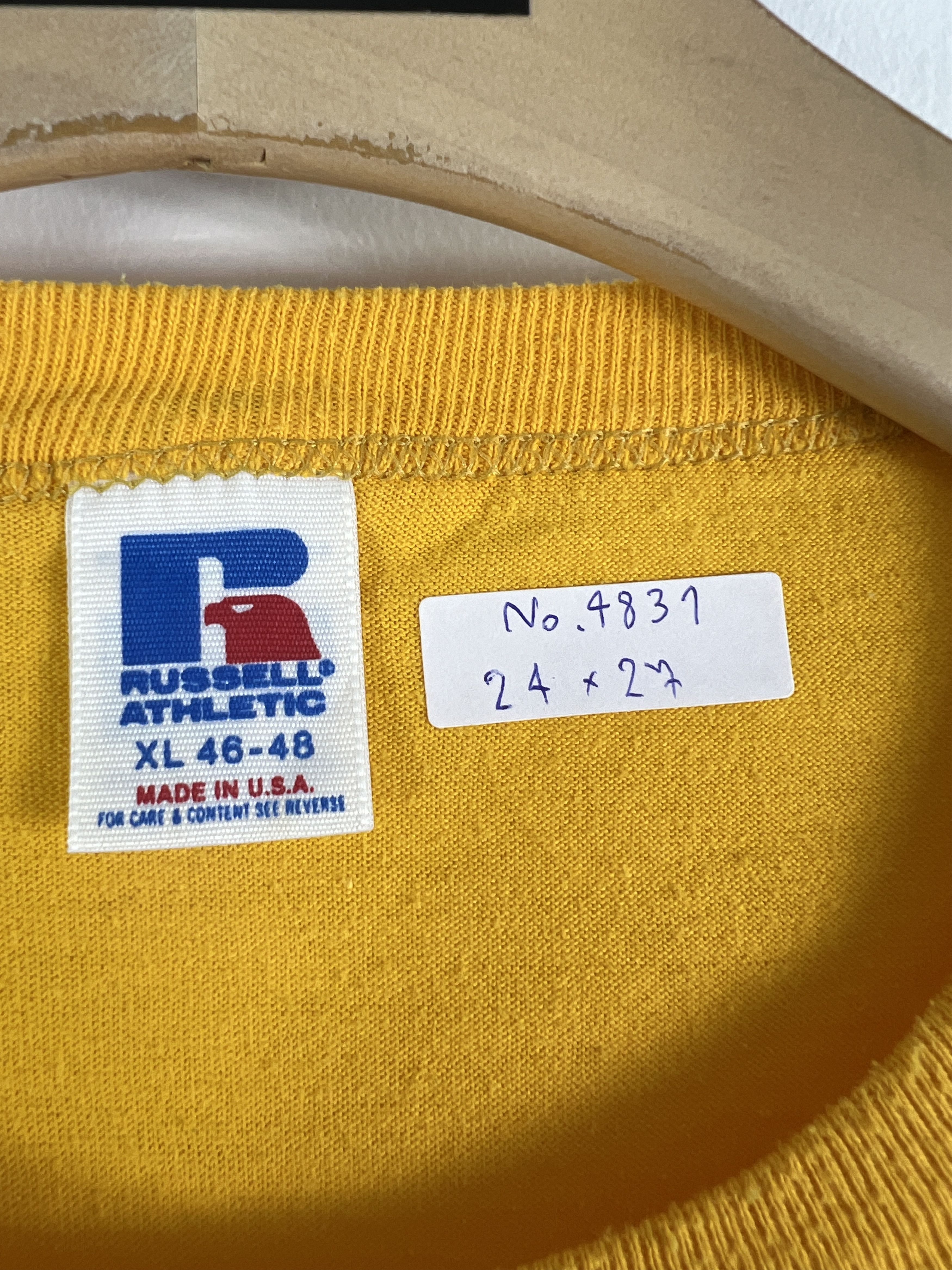 Russell Athletic × Vintage No.4831 Vintage 90s Russell Clinton County Graphic Tee (XL) Size US XL / EU 56 / 4 - 3 Thumbnail