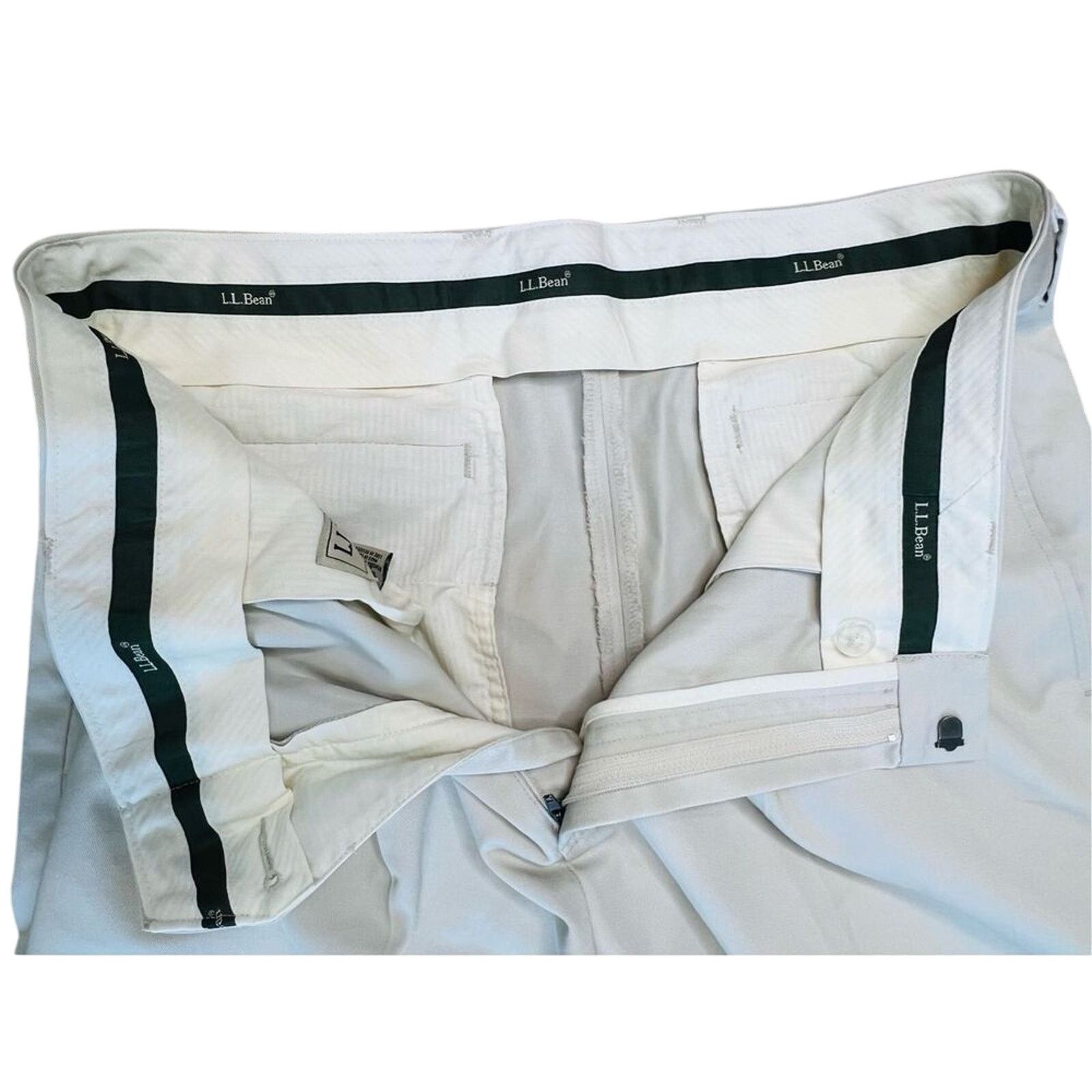 L.L. Bean L.L. Bean Wrinkle Free Off White Pleated Chino Pant 35/29 Size US 35 - 11 Thumbnail