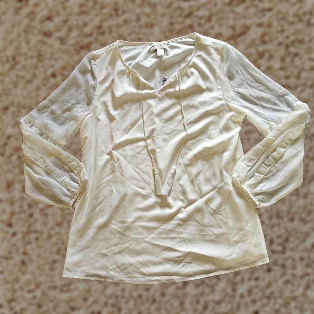 Vintage Chicos Top Shirt Womens M White Sheer Ruffle Sleeve V Neck Classic Career Shirt Size M / US 6-8 / IT 42-44 - 1 Thumbnail