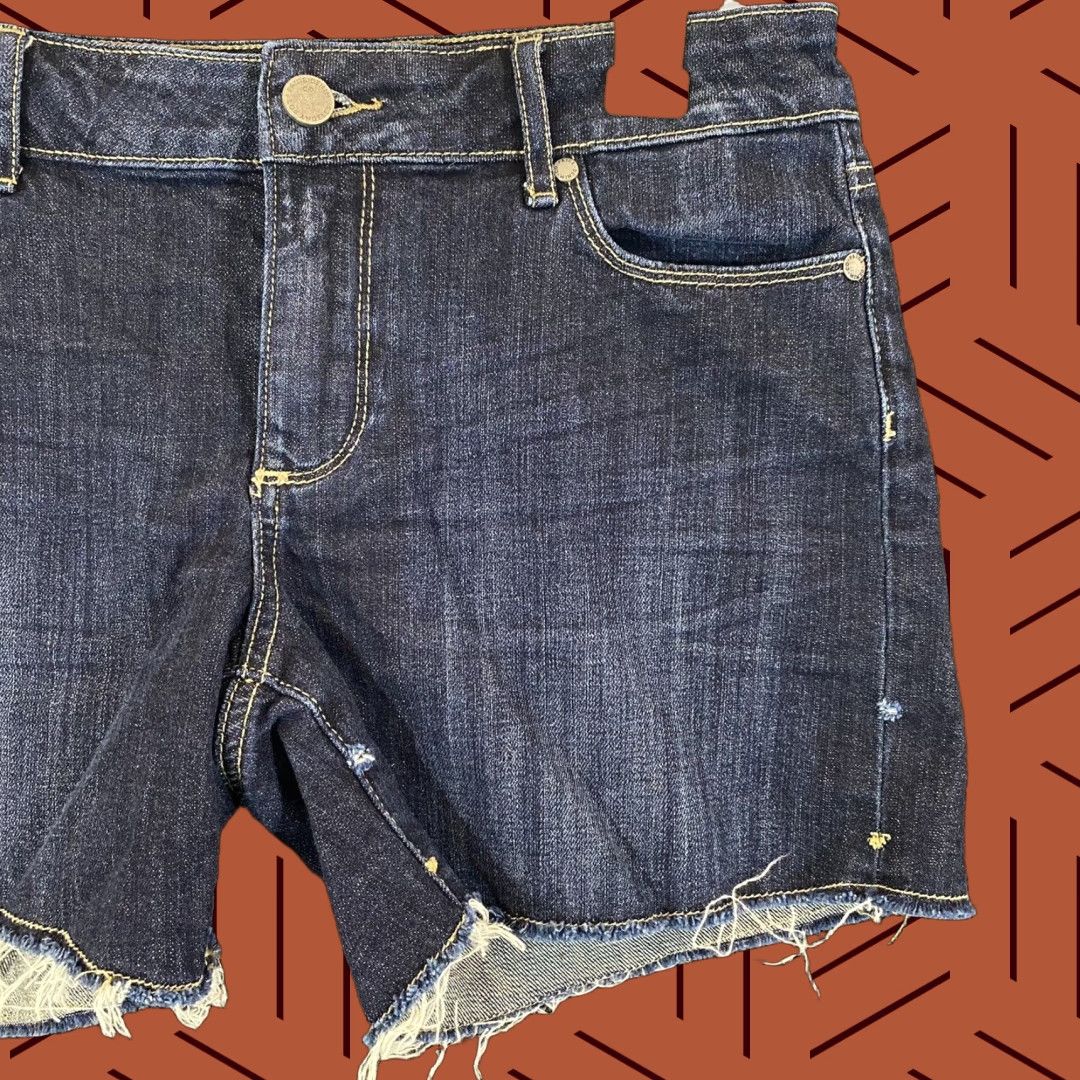 Paige PAIGE Denim Shorts Womens Size 27 Blue Low Rise Frayed Hem 5” Inseam Stretch Regular 5-Pocket Design Vintage No Size 27" / US 4 / IT 40 - 1 Thumbnail