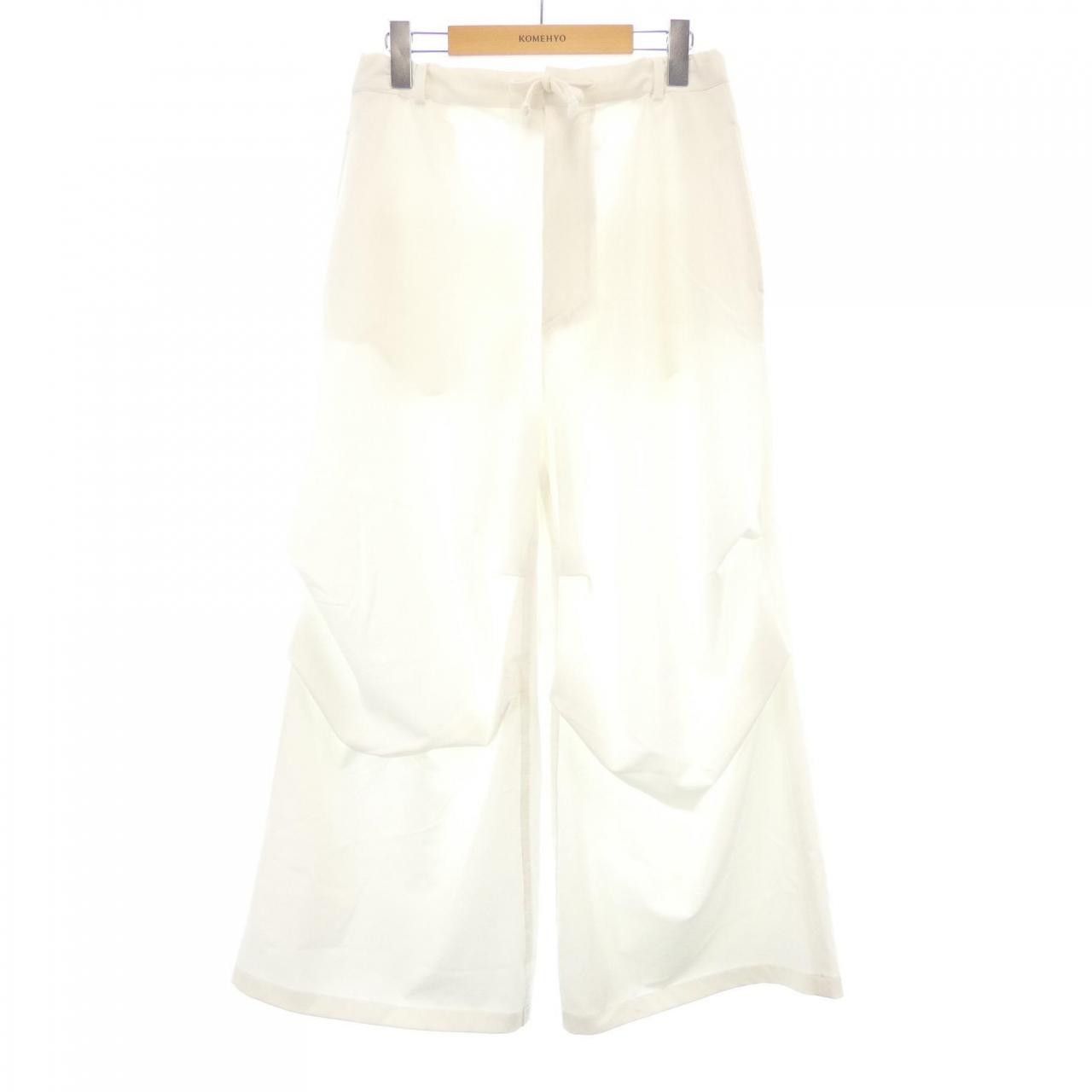 Maison Margiela MM6 Maison Margiela MM6 Maison Margiela Pants Others Pants S52KA0474 S54445 DUTY FREE for USA Size ONE SIZE - 1 Thumbnail
