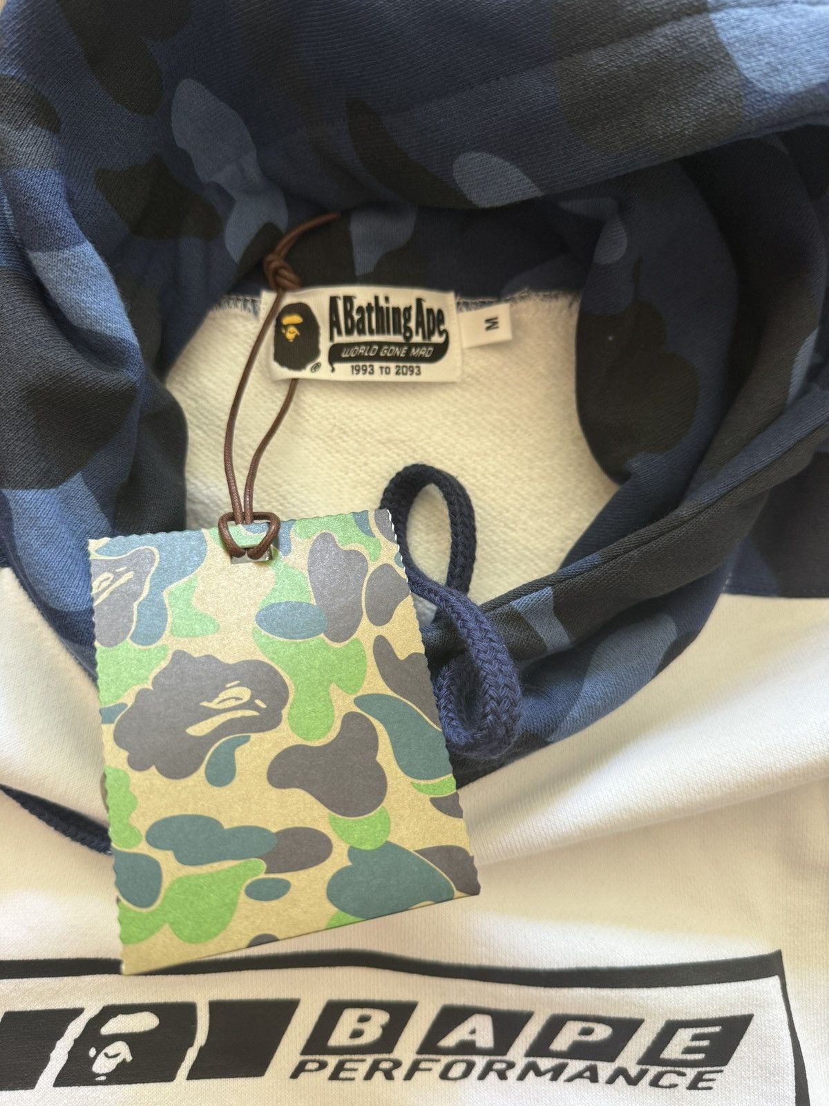 Bape BAPE Performance Blue Camo Hoodie Made in Japan Size M Size US M / EU 48-50 / 2 - 5 Thumbnail