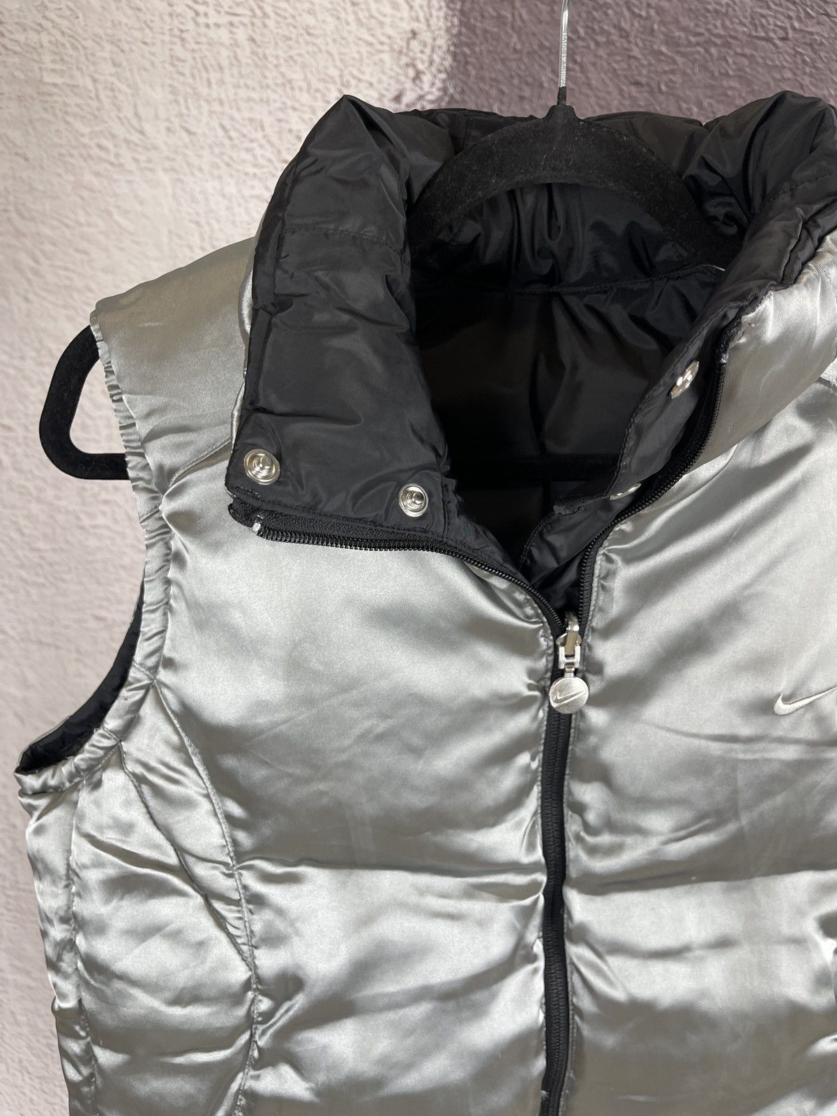 Nike Nike vintage y2k reversible black silver down vest drill Size L / US 10 / IT 46 - 17 Thumbnail