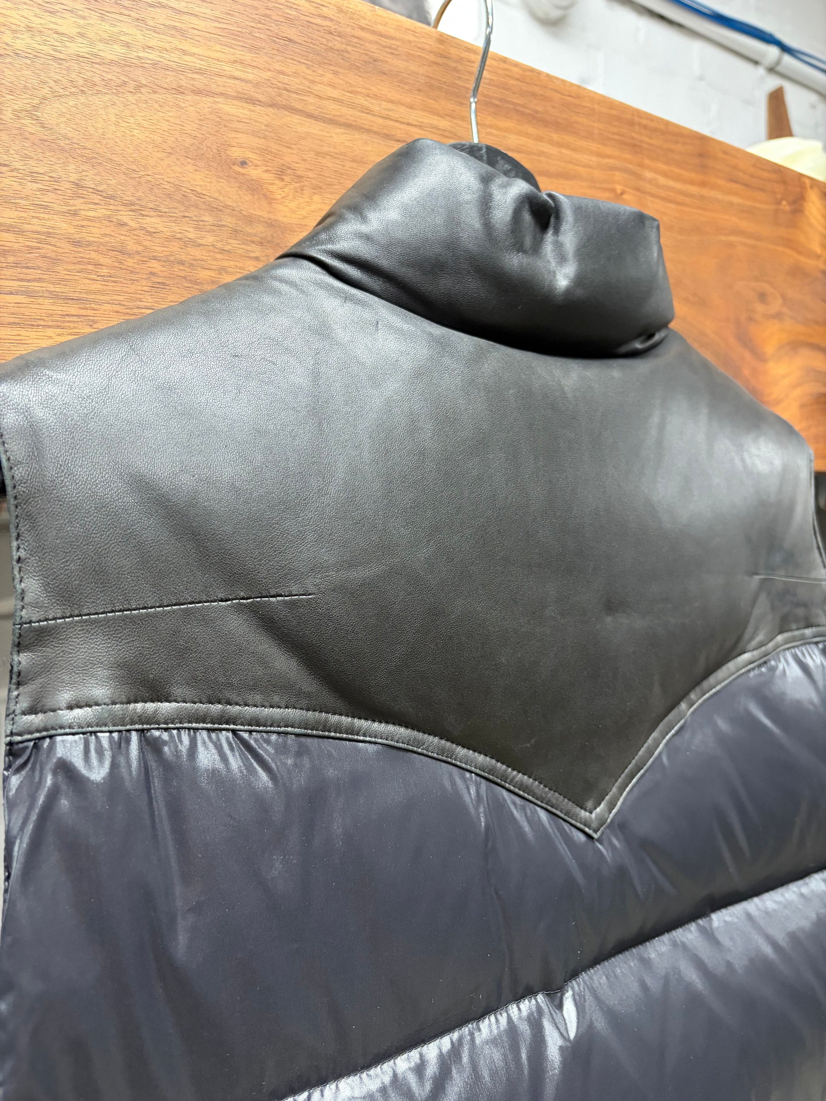 Number (N)ine AW2007 Number (N)ine ‘Love God Murder’ Leather/Down Fill Vest Size US M / EU 48-50 / 2 - 5 Thumbnail