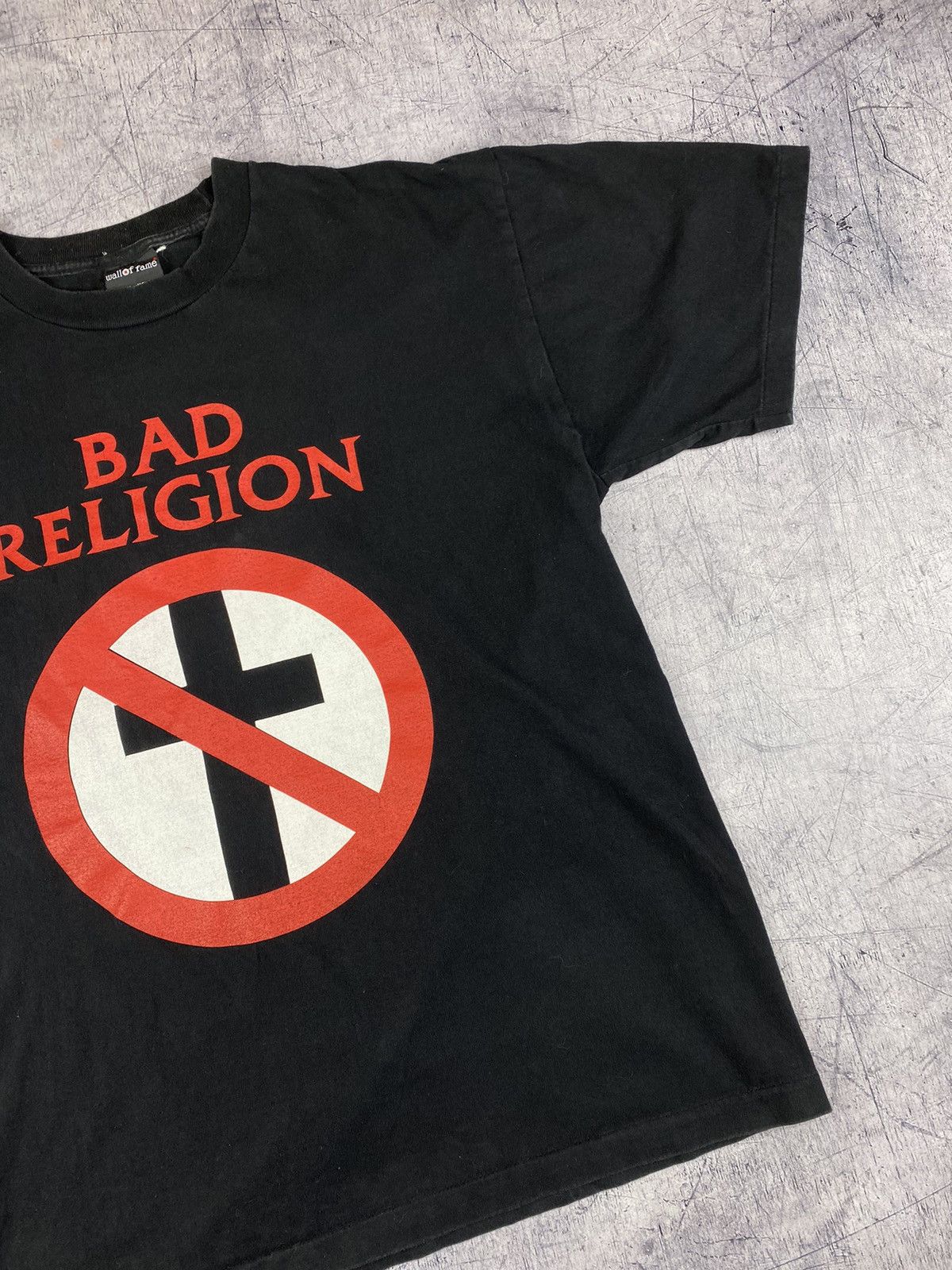 Band Tees Vintage 90s Bad Religion Single Stitch Band Tee Size US L / EU 52-54 / 3 - 4 Thumbnail