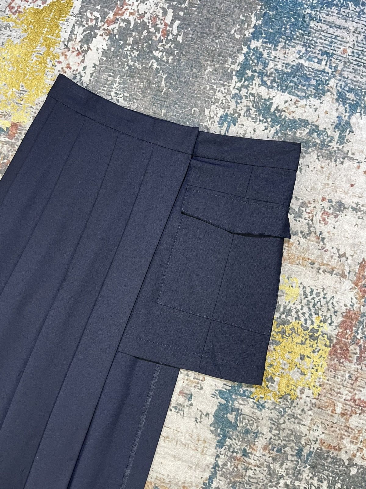 Zara ZARA Assymetrical Pleated Midi Skirt Size 32" / US 10 / IT 46 - 3 Thumbnail