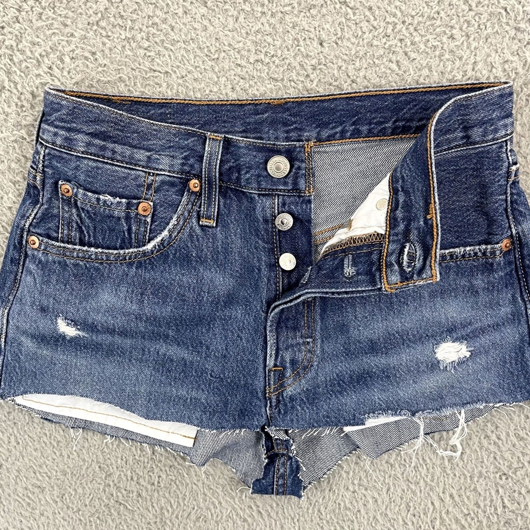 Levi's Levi's 501 Jean Shorts Womens 24 Blue Button Fly Cut Off Distressed Denim Cotton Size 42" / US 20 - 4 Thumbnail