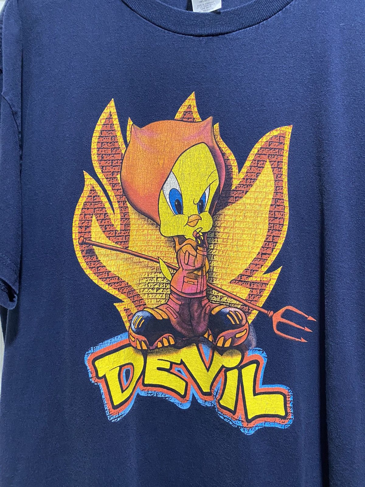Vintage Vintage 1998 Looney Tunes Tweety Bird Devil Tee Size US XL / EU 56 / 4 - 3 Thumbnail