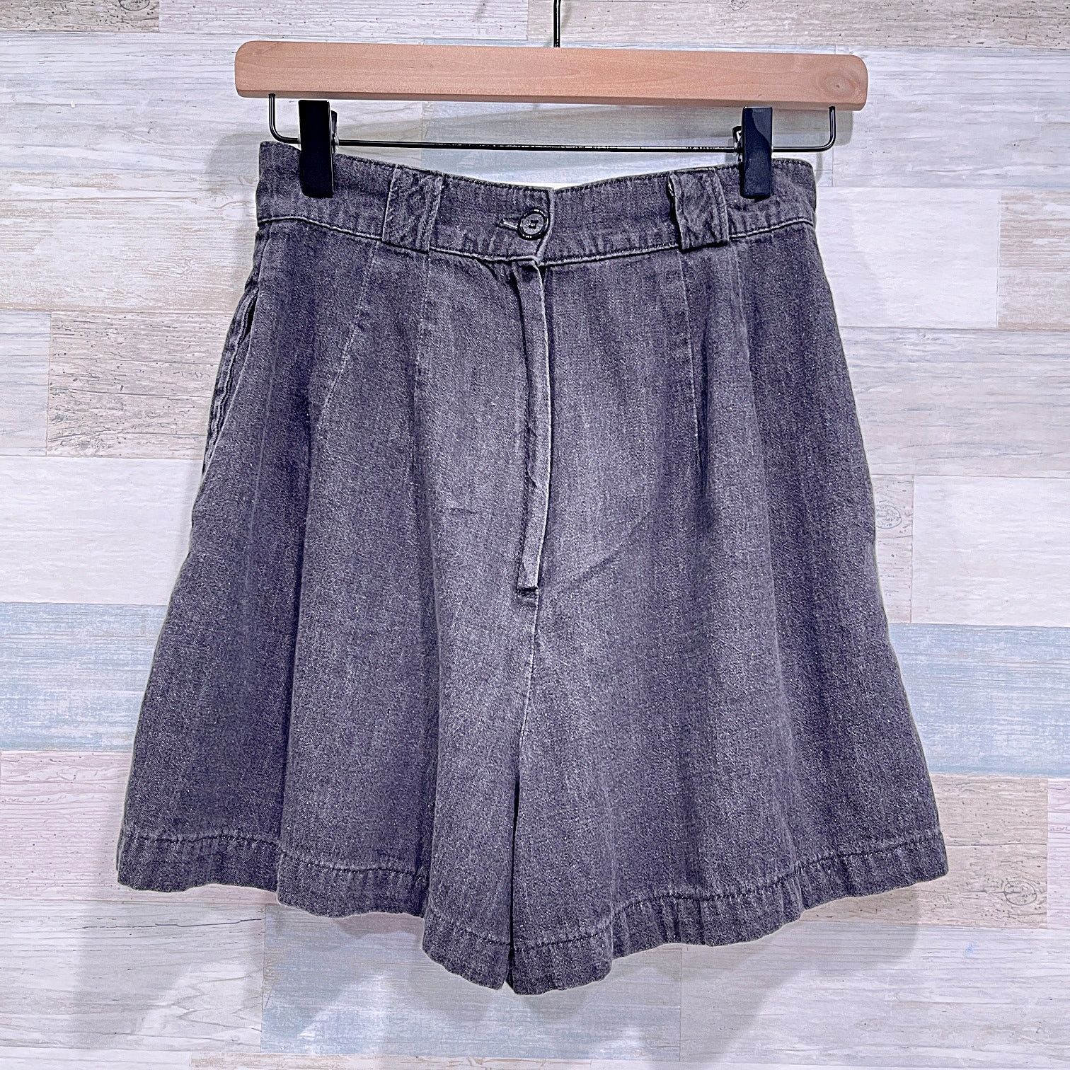 Gotcha × Vintage GOTCHA COVERED Vintage Pleated A Line Shorts Black Womens 6 Size 28" / US 6 / IT 42 - 1 Thumbnail