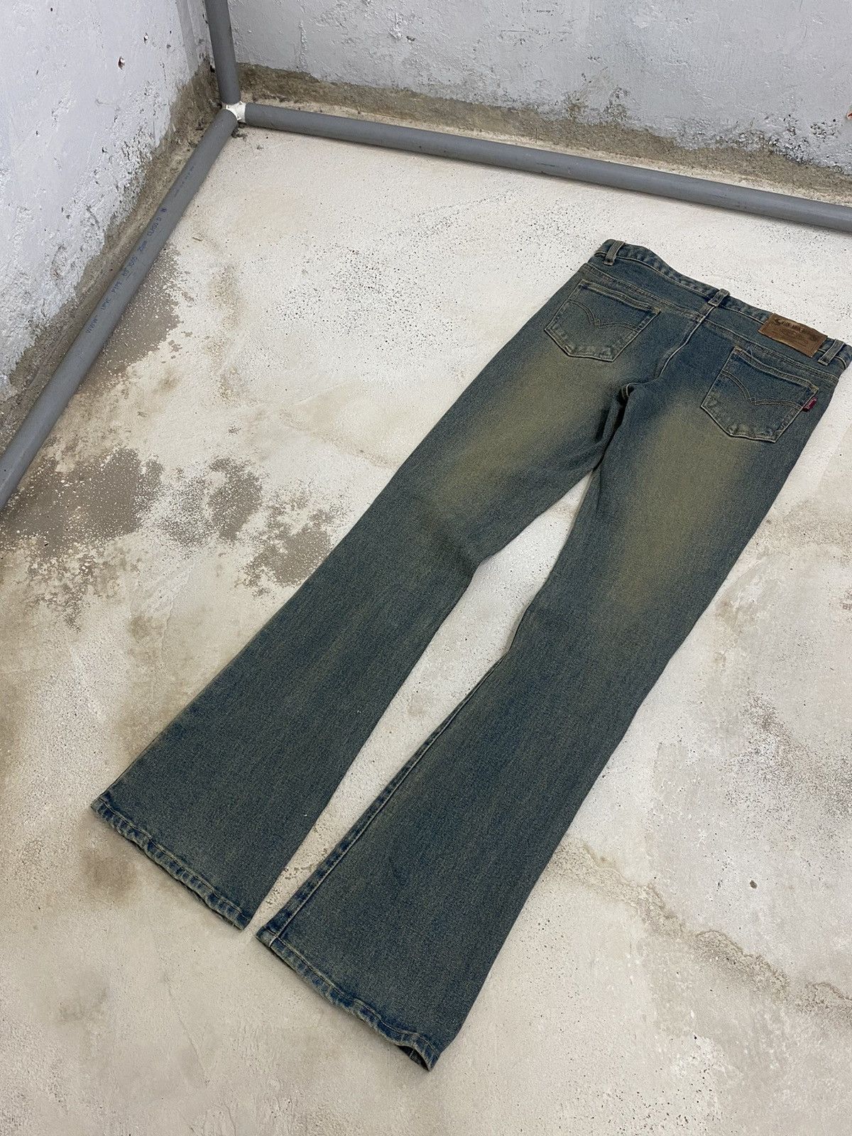 Hysteric Glamour × Japanese Brand × Le Grande Bleu (L.G.B.) Unisex Flare Arezzo Blanconi Seamark Mud Wash Art Butterfly Size US 30 / EU 46 - 12 Thumbnail