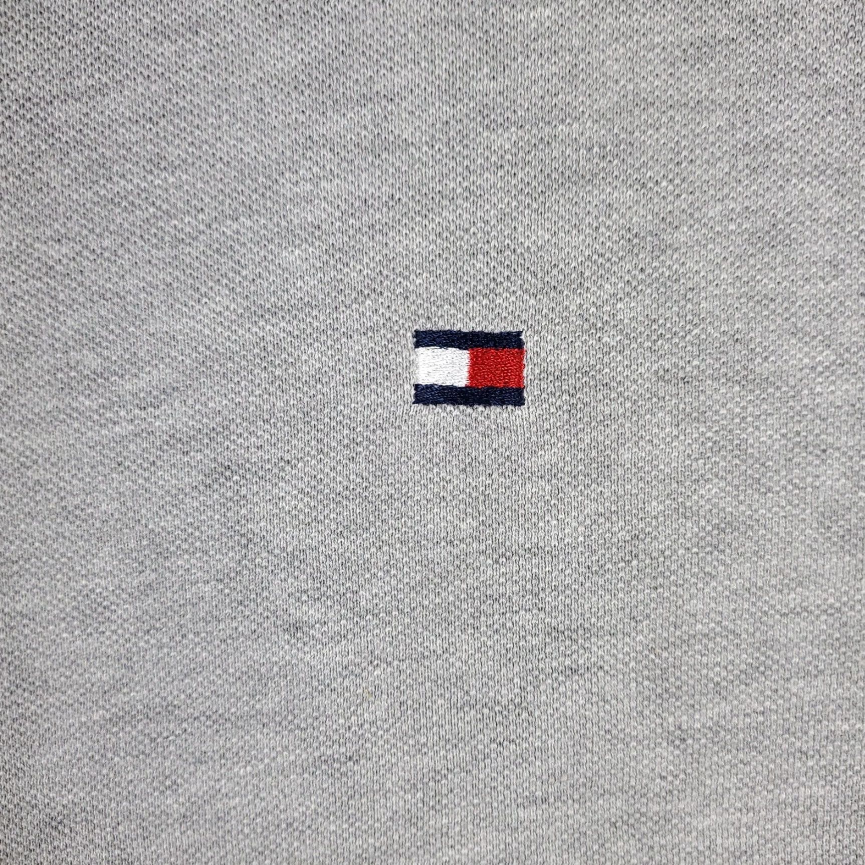 Tommy Hilfiger VINTAGE Tommy Hilfiger Polo Shirt Mens Medium Gray Short Sleeve Shirt Adult Medium Gray Tommy Hilfiger Polo Mens Medium Gray + Keywords Size US M / EU 48-50 / 2 - 3 Thumbnail