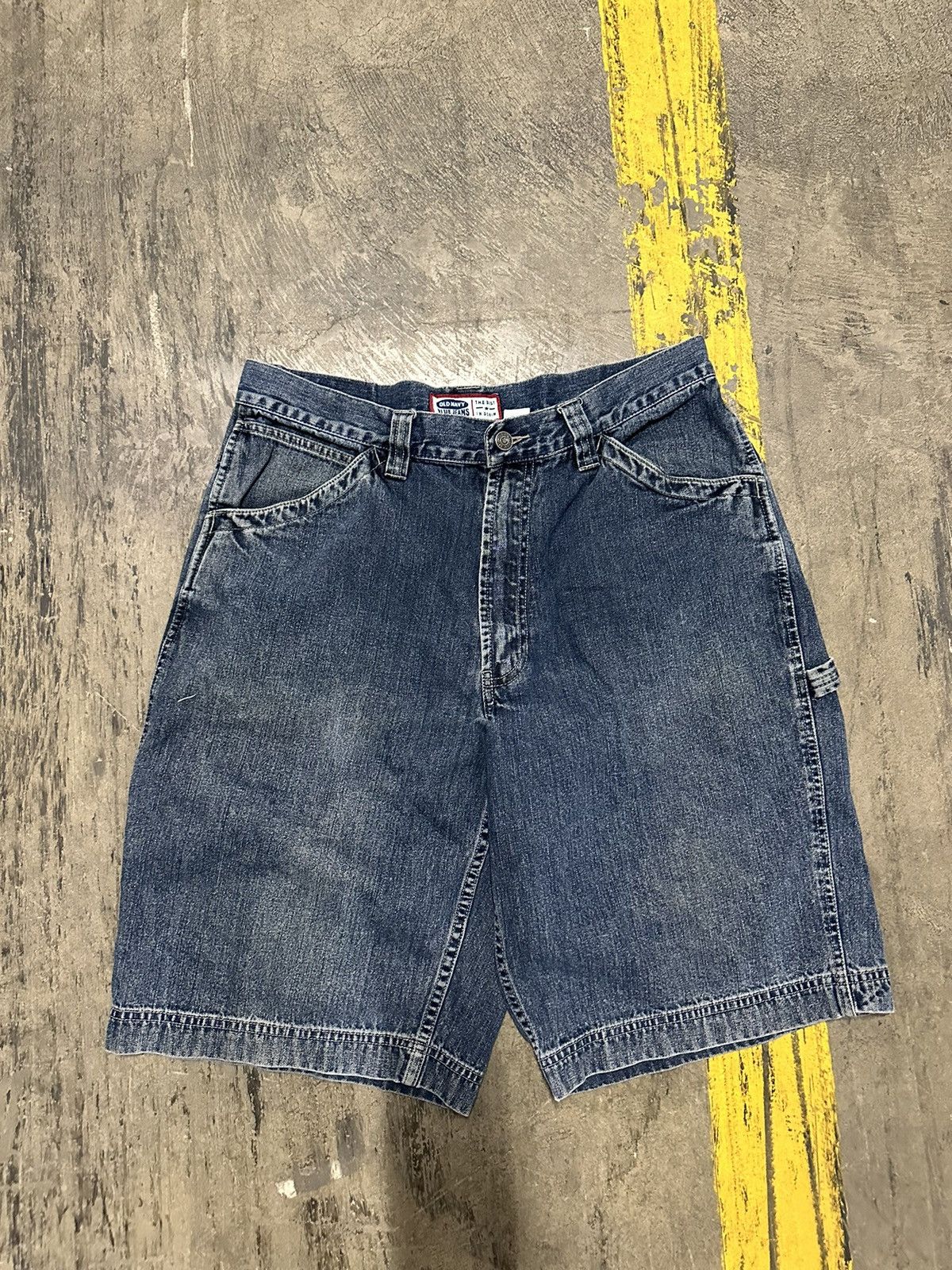 Old Navy × Vintage Vintage old navy cargo jorts Size US 34 / EU 50 - 3 Thumbnail