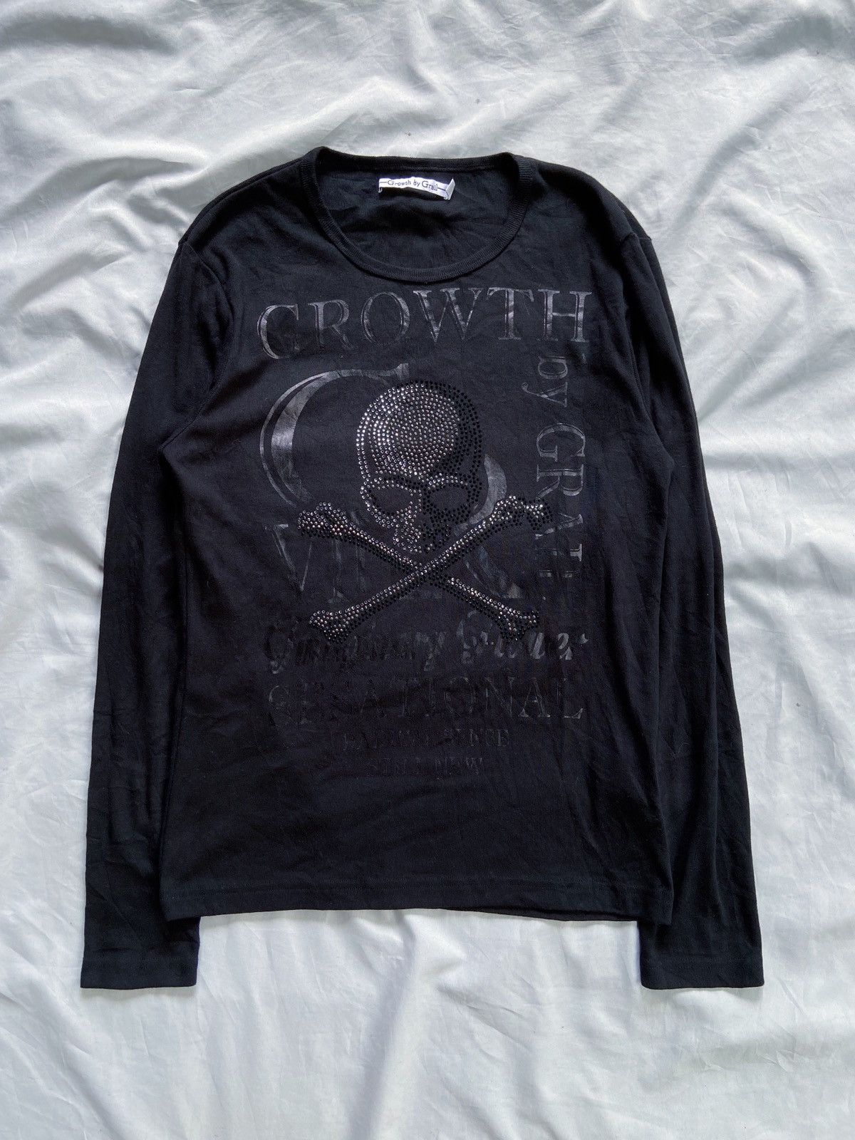 GROWTH BY GRAIL SKULL POEM LONG SLEEVE