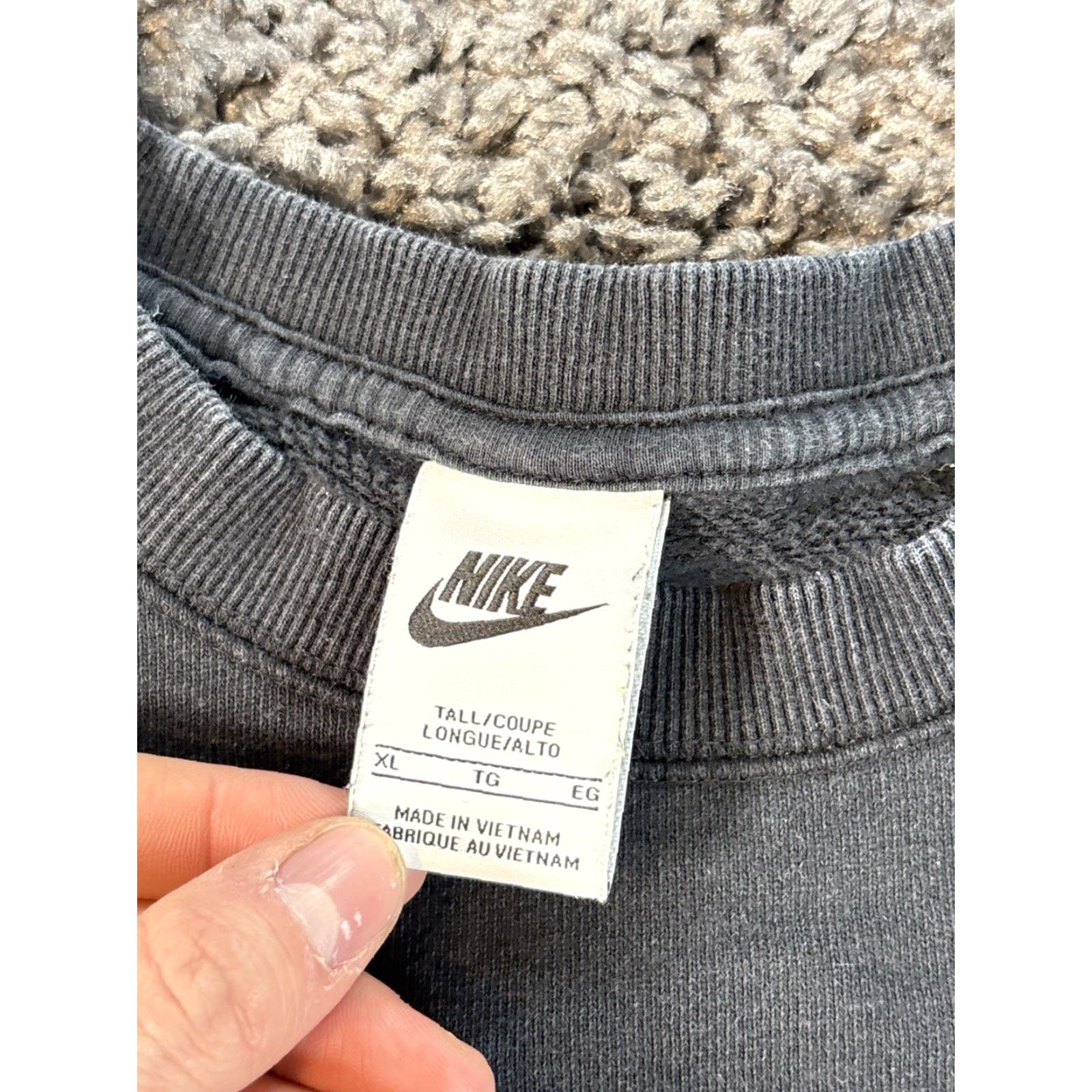 Nike Nike Sportswear Sweatshirt Fleece Crew Pullover Black DA0021-010 Men XLT Big & Tall Size US XL / EU 56 / 4 - 4 Thumbnail