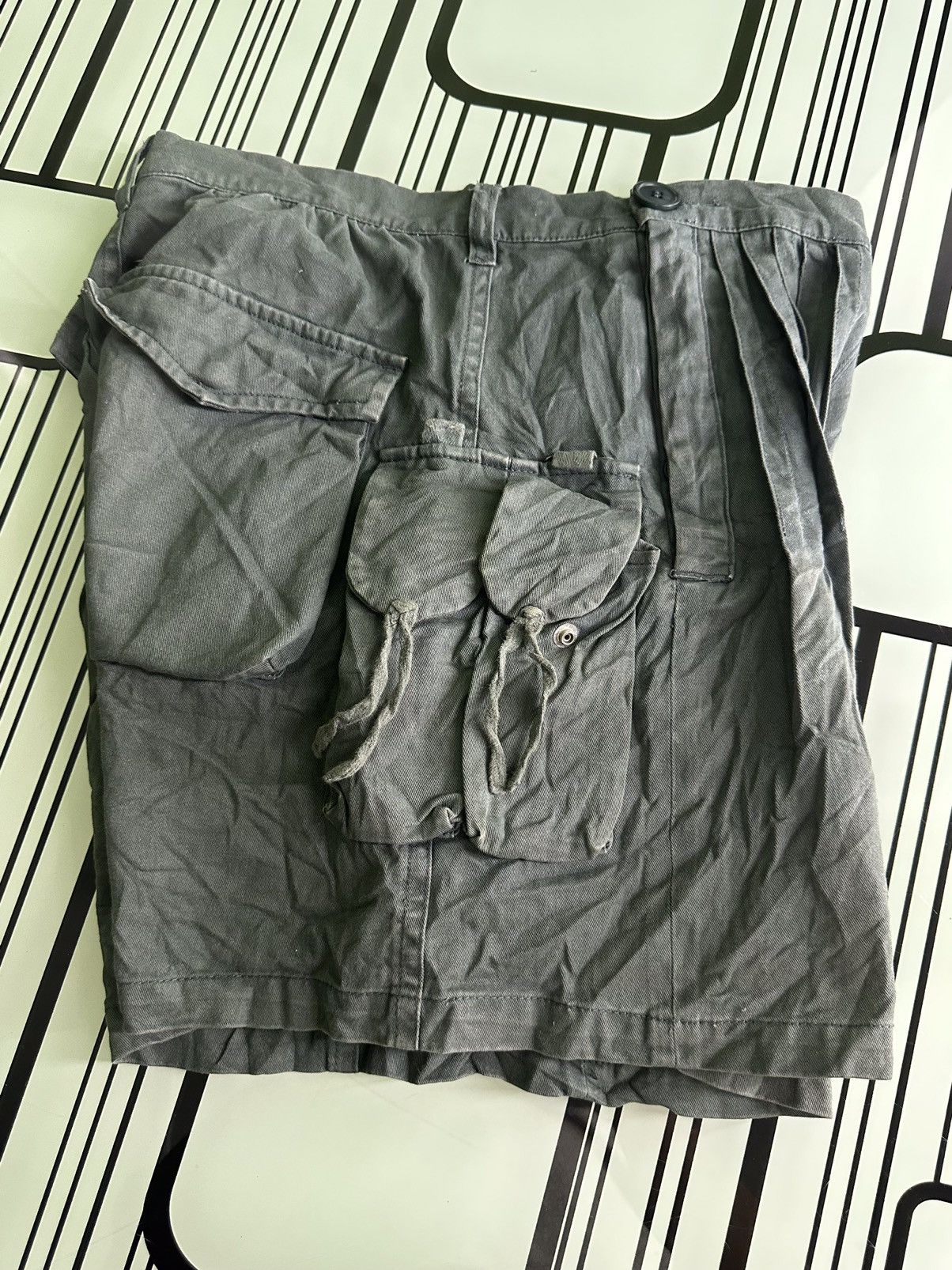 Issey Miyake × Japanese Brand × Sunao Kuwahara Vintage Sunao Kuwahara Tactical Cargo Skirt Size 34" / US 12 / IT 48 - 5 Thumbnail