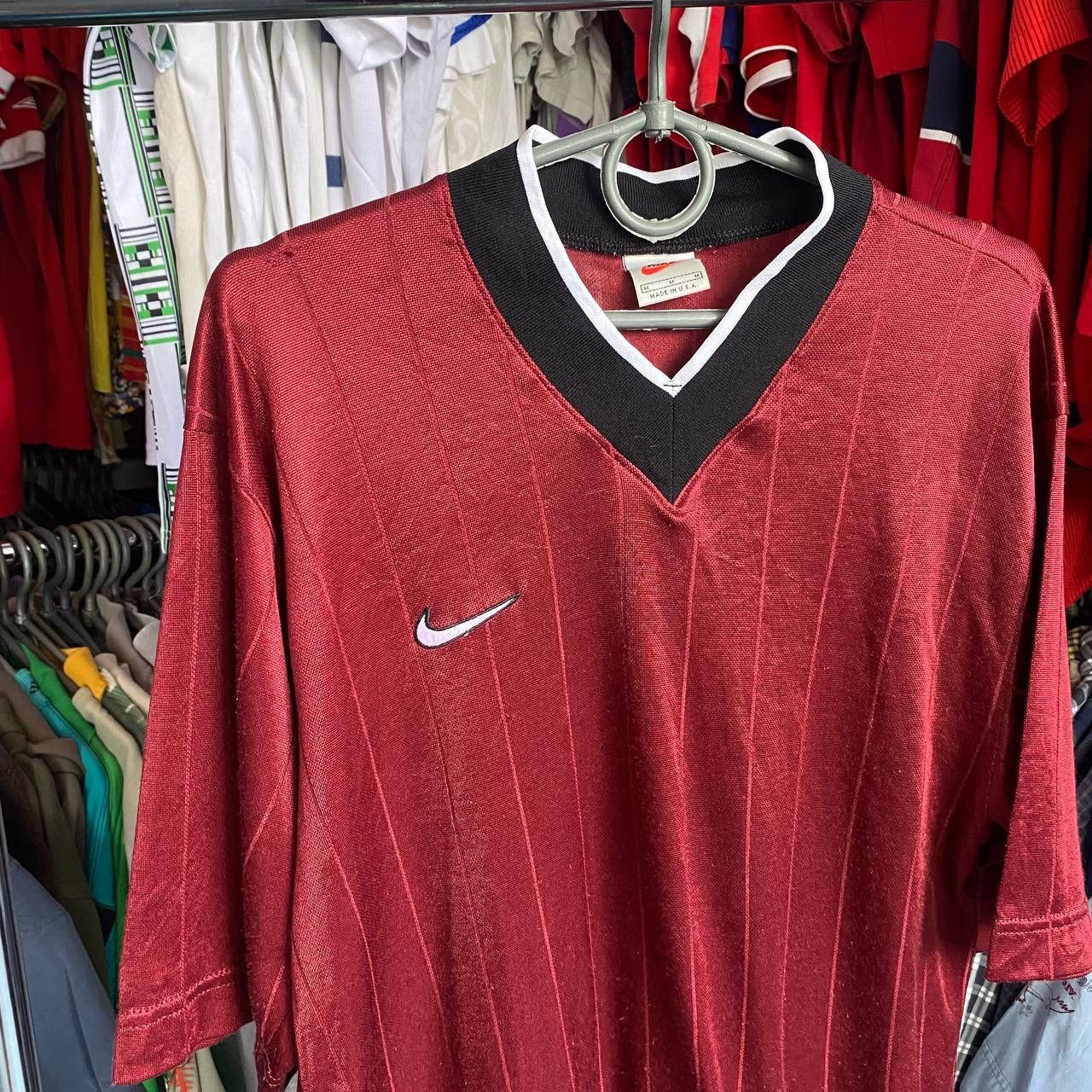 Nike × Vintage Vintage Nike Small swoosh 90’s jersey style streetwear tee Size US M / EU 48-50 / 2 - 2 Thumbnail