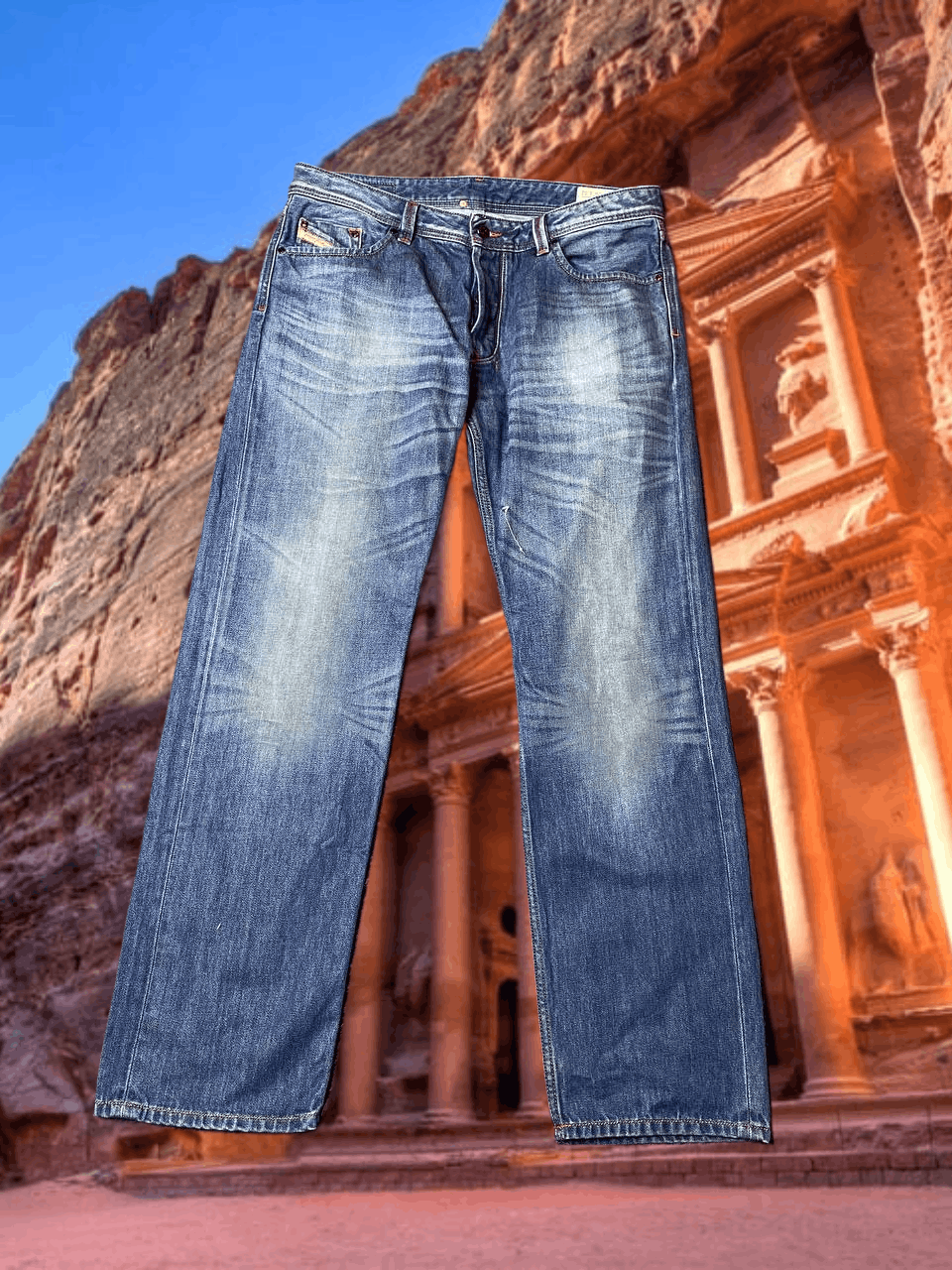 Diesel Distressed Jeans Y2K DIESEL LARKEE Vintage streetwear Size 36" / US 14 / IT 50 - 1 Thumbnail