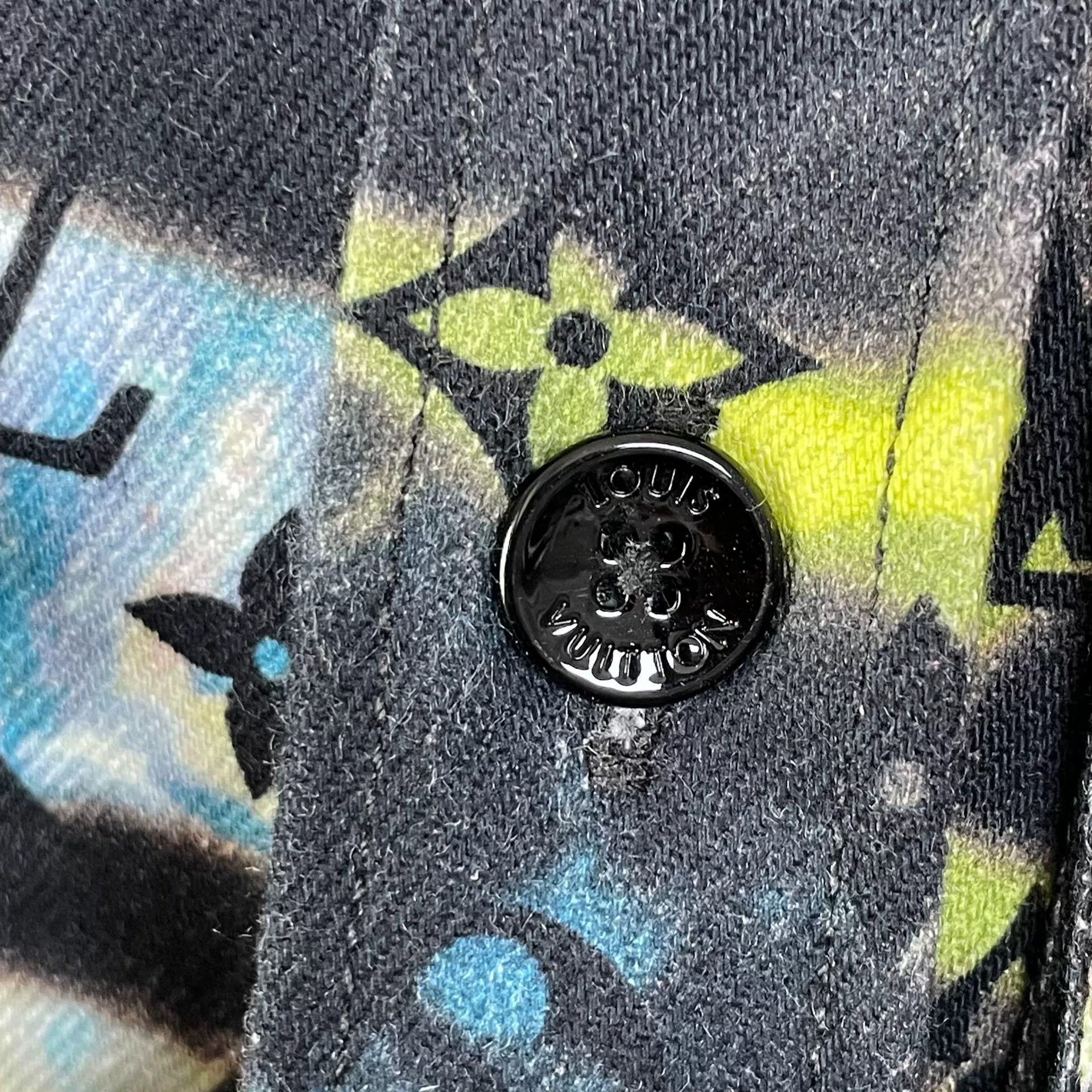 Louis Vuitton Louis Vuitton SS23 Tie-Dye Monogram Denim Jacket Size US S / EU 44-46 / 1 - 5 Thumbnail