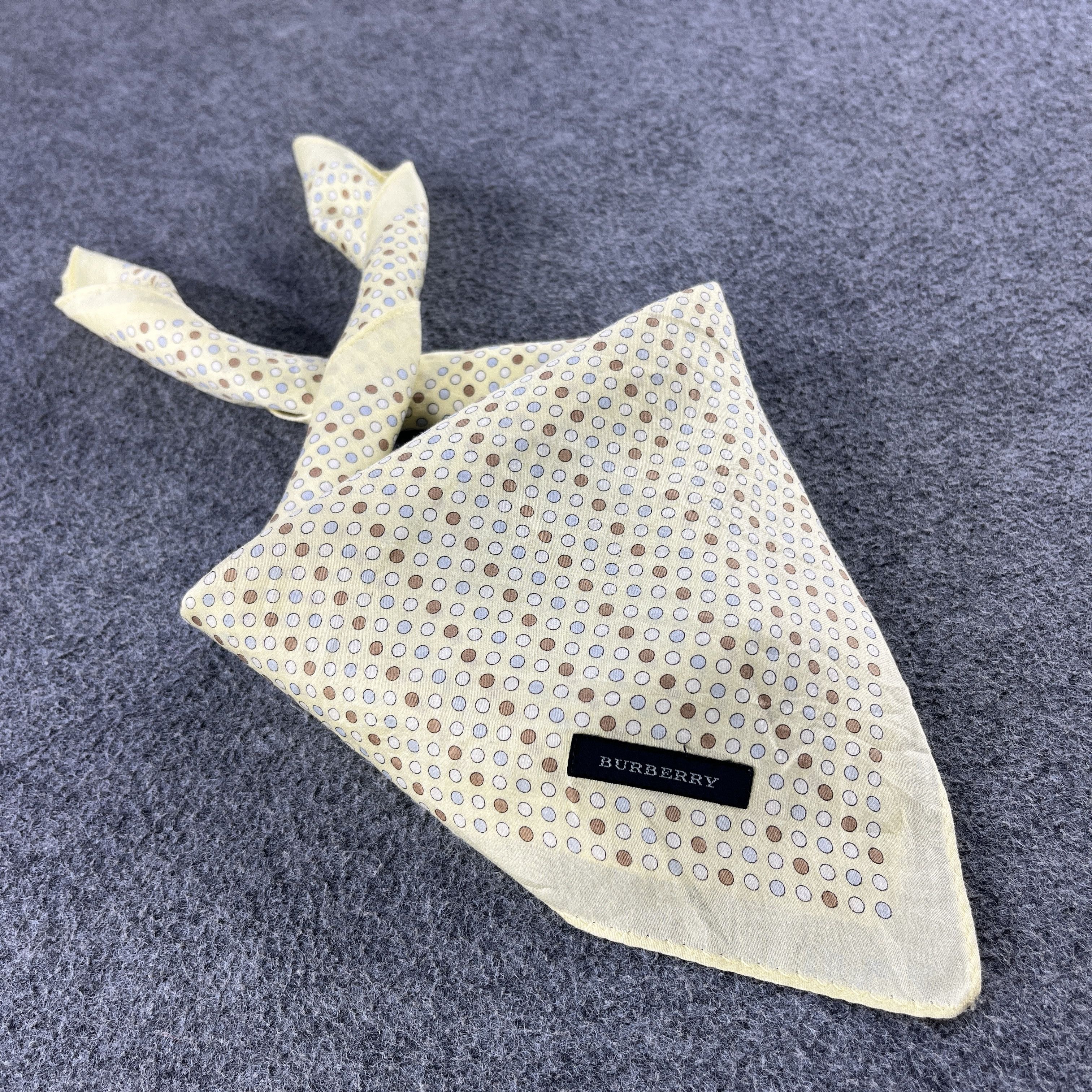 Vintage Vintage Burberry Handkerchief / Bandana / Neckerchief B099 Size ONE SIZE - 5 Thumbnail