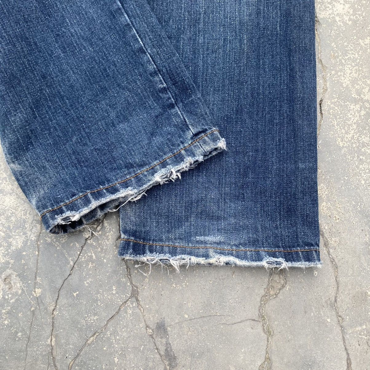 semanticdesign SEMANTIC DESIGN Distressed Funtional Zipper Punk Jeans Size US 30 / EU 46 - 9 Thumbnail