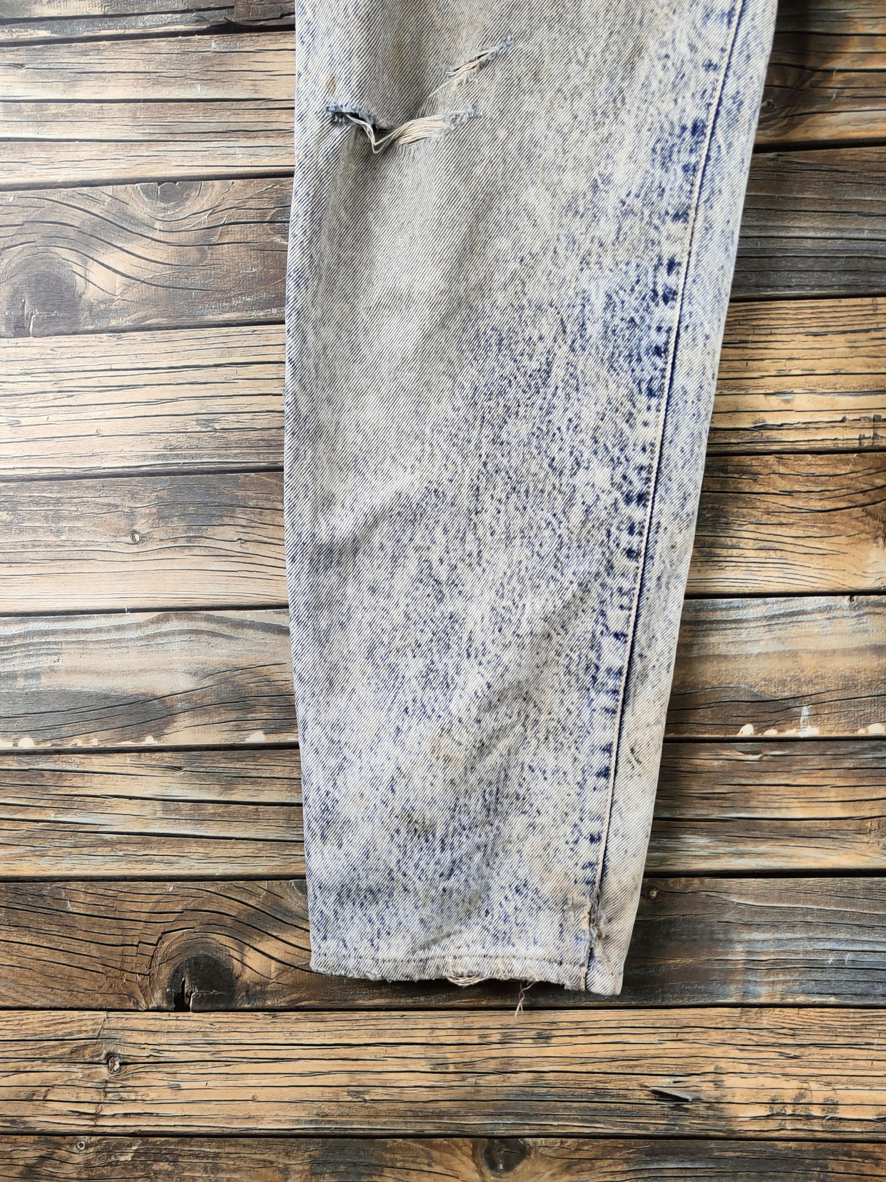 Wrangler DL Wrangler Vintage Blue Distressed Ripped Jeans #46-628 Size US 29 - 4 Thumbnail