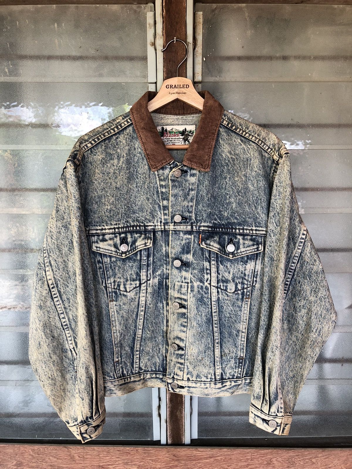 Levi's Vintage Clothing Vintage Levi’s Acid Wash Alaska Denim Jacket Rare Size US M / EU 48-50 / 2 - 1 Thumbnail